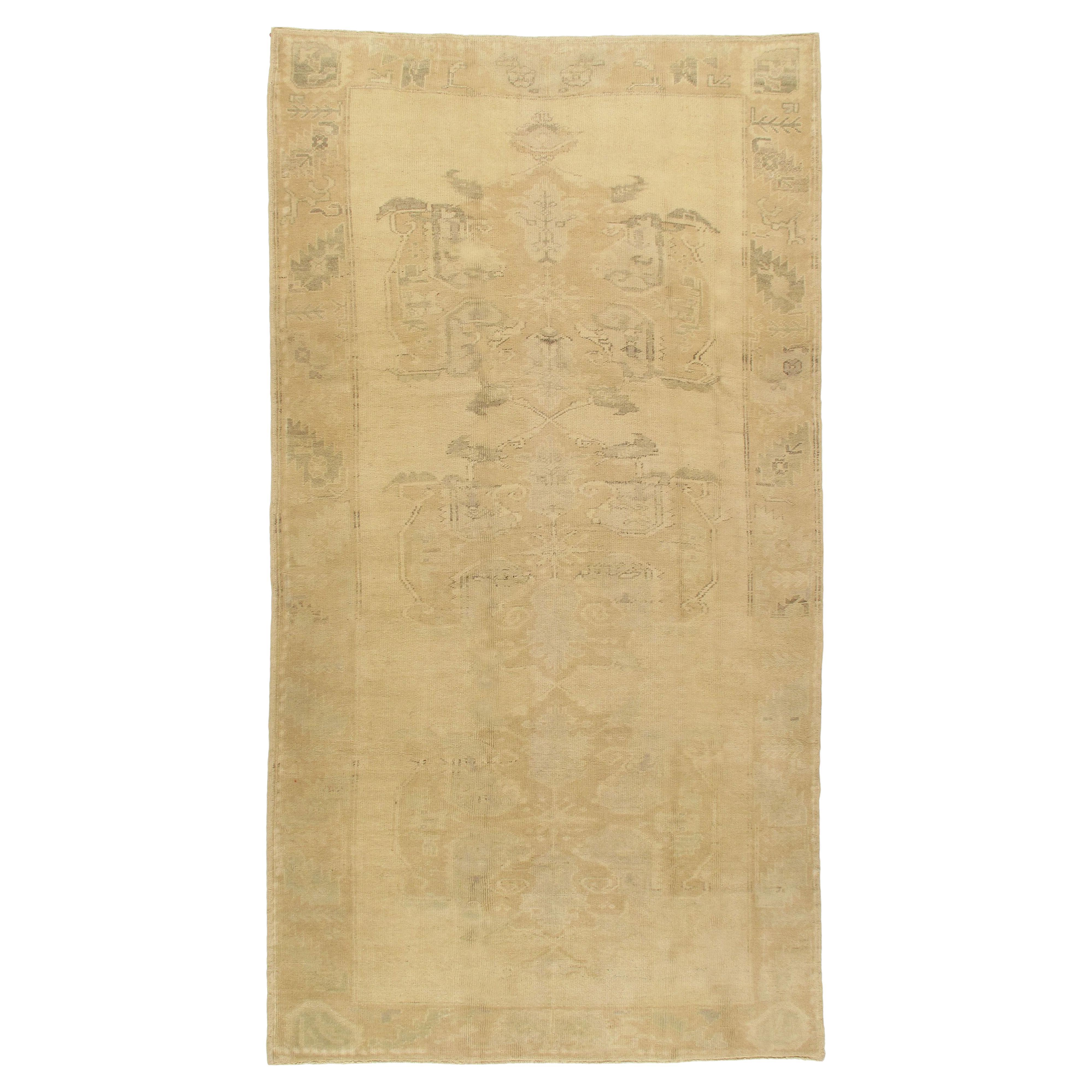 Vintage Gedämpft Beige Türkisch Oushak Teppich, 5'8 x 11'