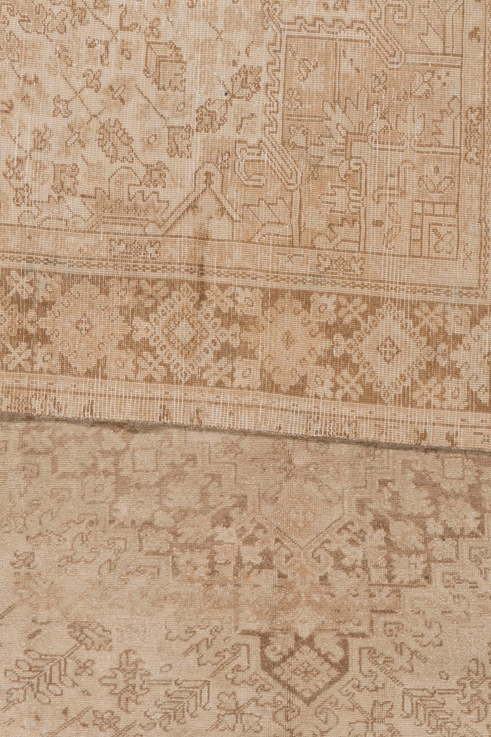 Persiano Tappeto persiano d'epoca Heriz di colore tenue 11'6 X 14'7 in vendita