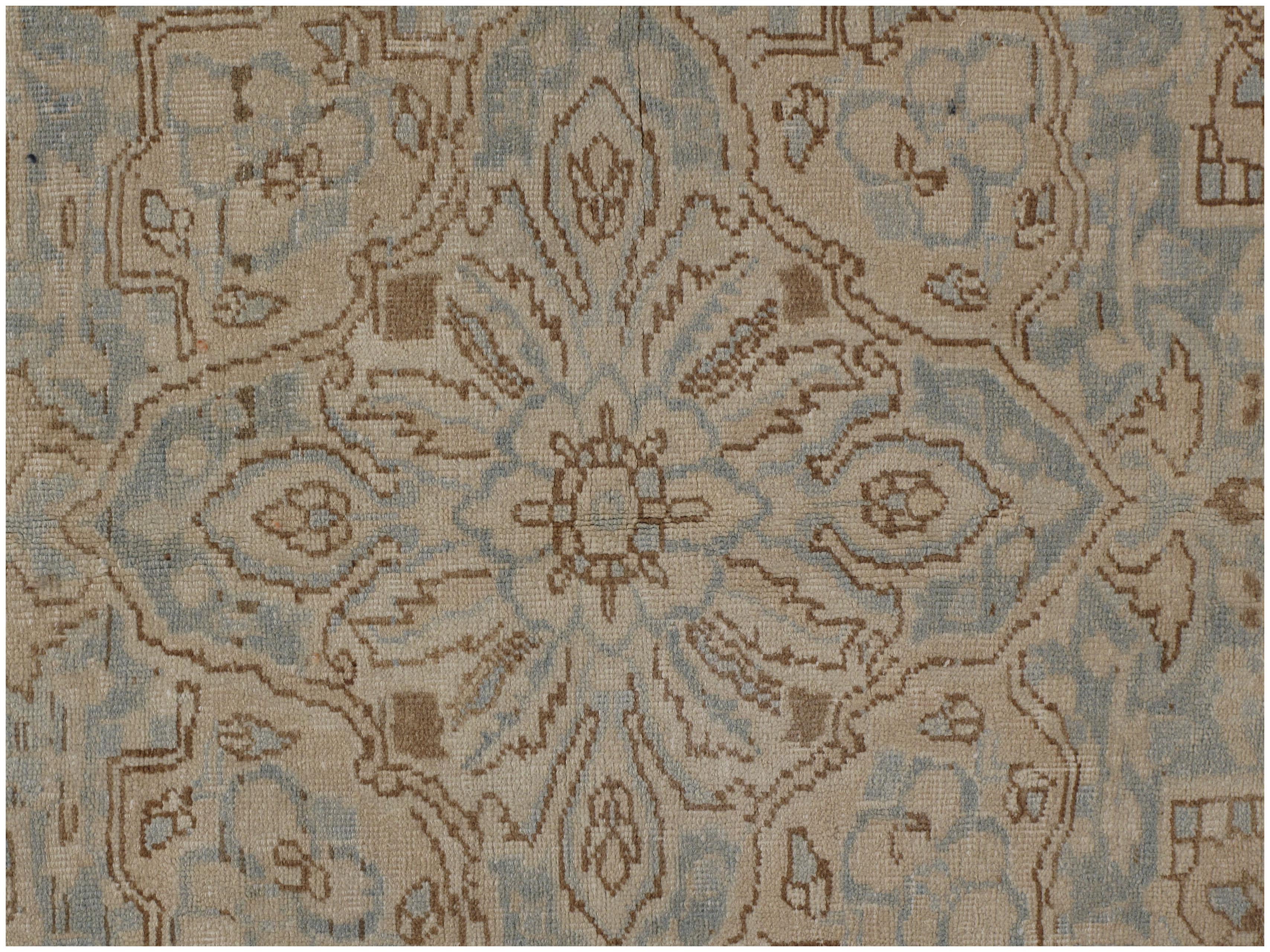 Subduierter persischer Heriz-Teppich im Vintage-Stil  8'7 x 11'10 im Angebot 1