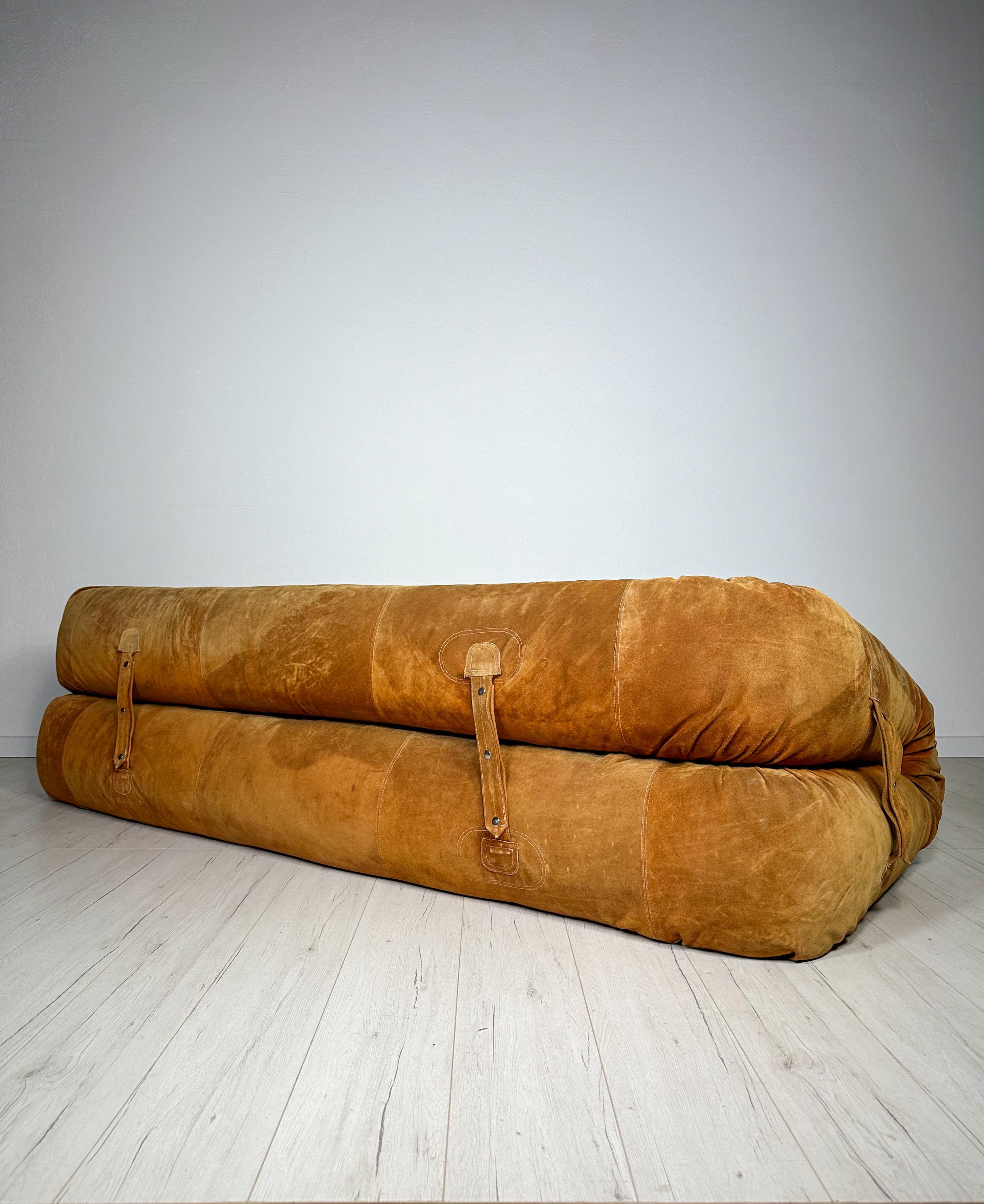 Vintage Suede 3-Seater Anfibio Sofa Bed by Alessandro Becchi for Giovannetti 70s For Sale 4