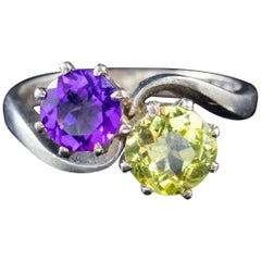 Retro Suffragette Amethyst Peridot Ring 18 Carat White Gold Dated 1976