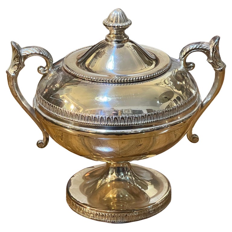 Vintage Zuckerdose, silbernes Metall im Angebot bei 1stDibs Deutschland