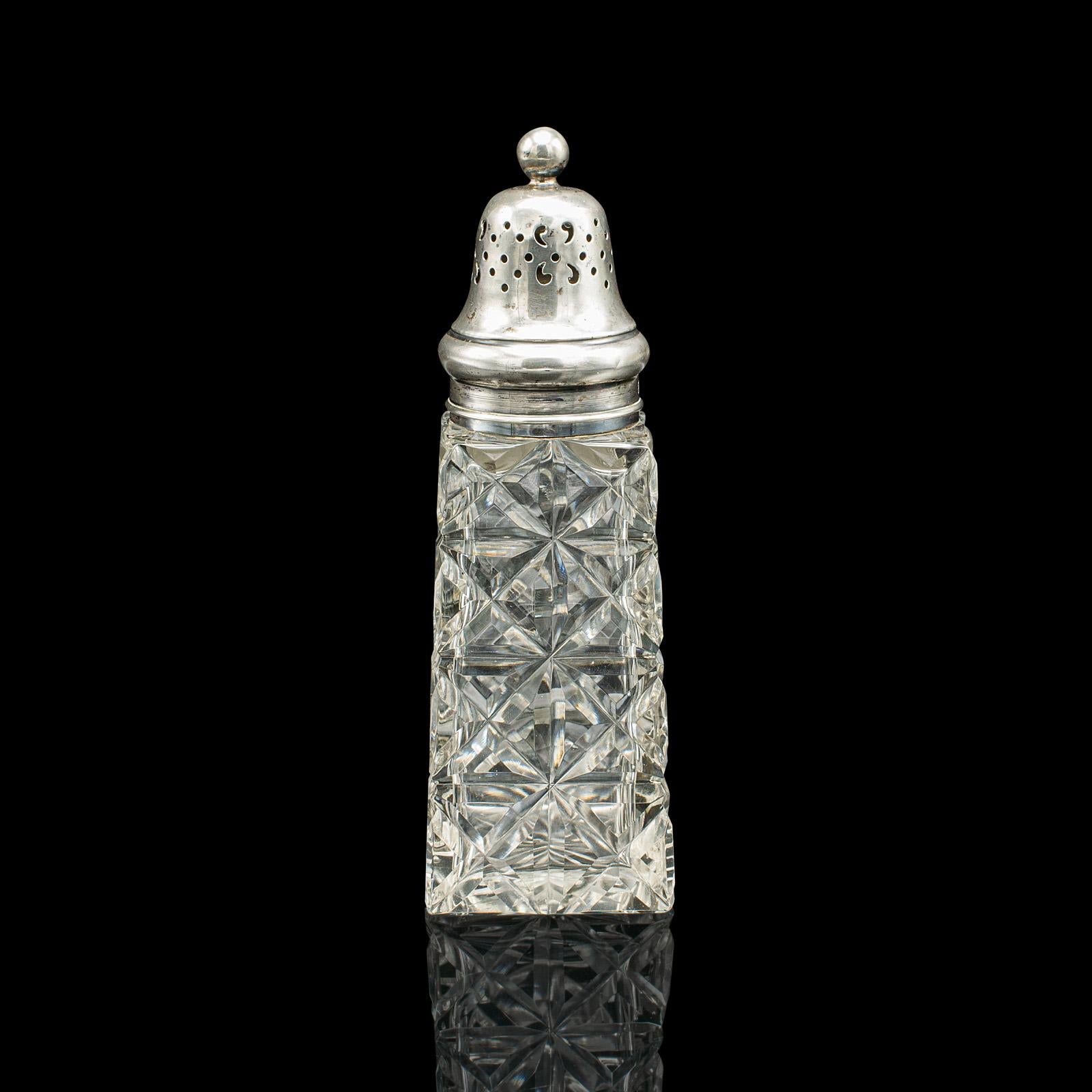 Vintage Sugar Shaker, English, Glass, Sterling Silver, Caster, Hallmarked 1929 In Good Condition For Sale In Hele, Devon, GB