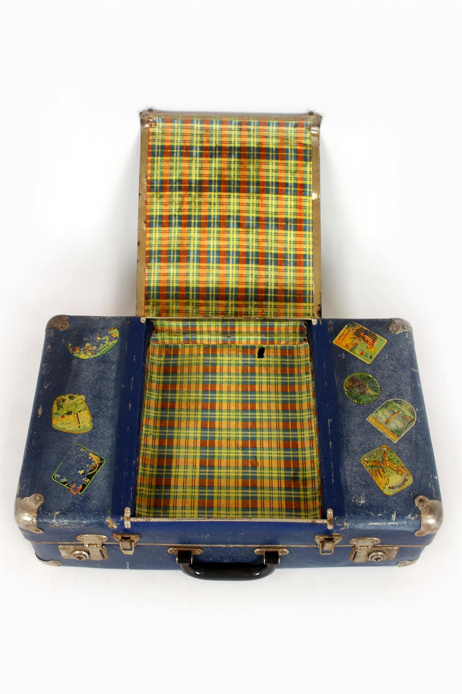 Vintage Suitcase with Original Luggage Labels, 1950s For Sale 6