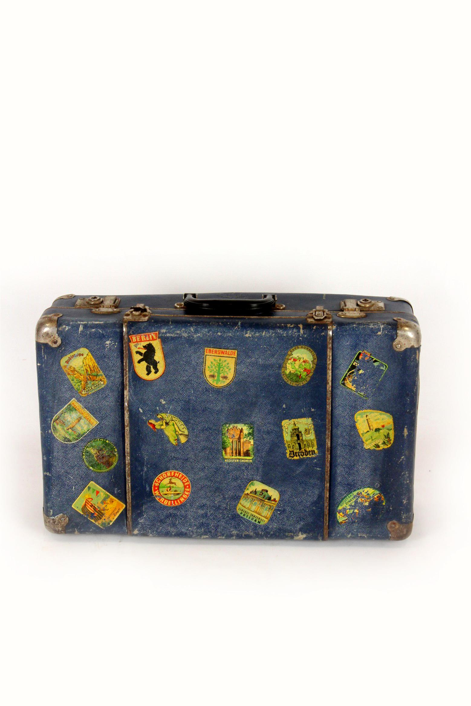 Vintage Suitcase with Original Luggage Labels, 1950s In Distressed Condition For Sale In Żory, PL
