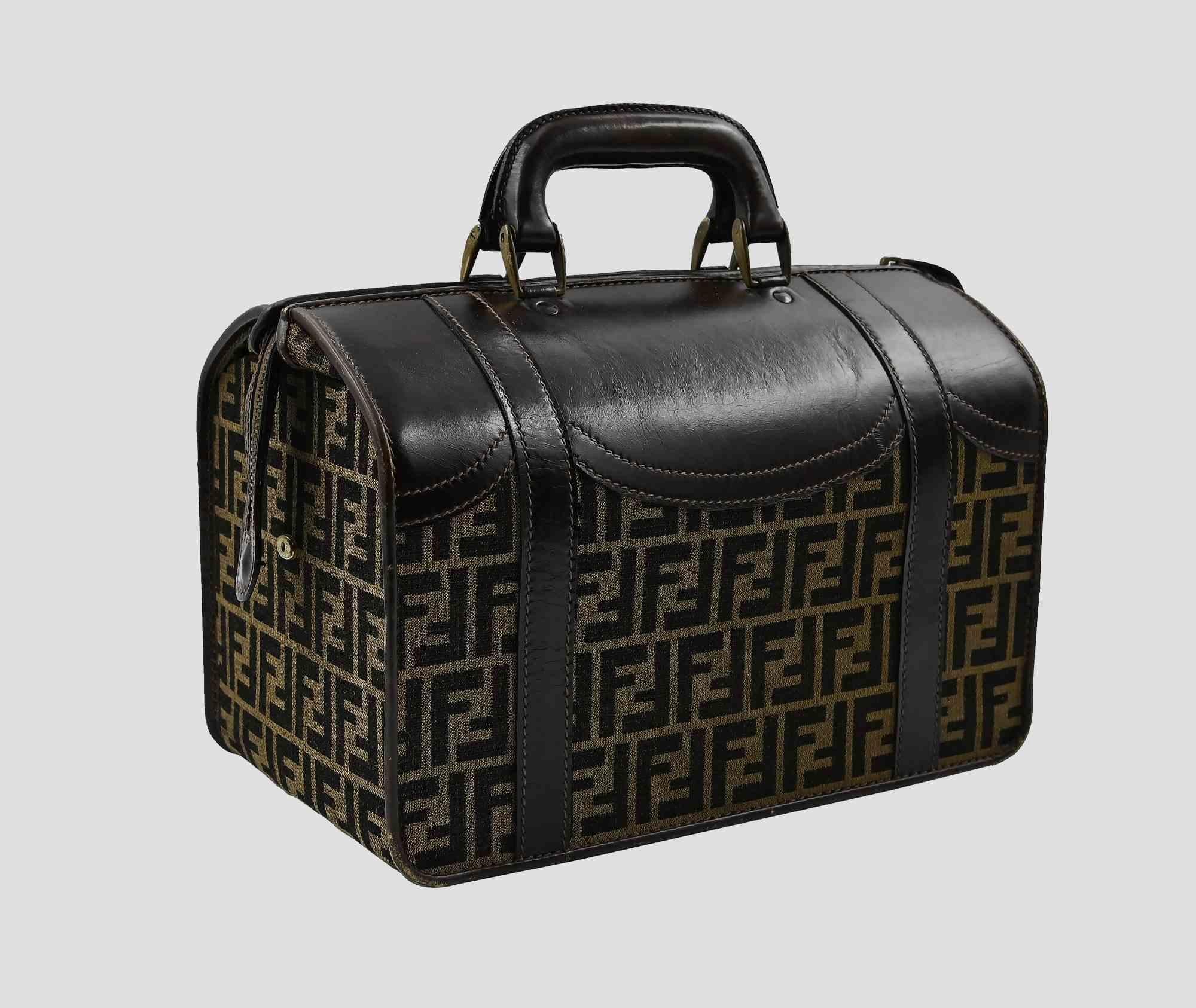 Vintage Suitcases Set by Fendi, Brown Monogram Travel, 1980s In Good Condition For Sale In Roma, IT