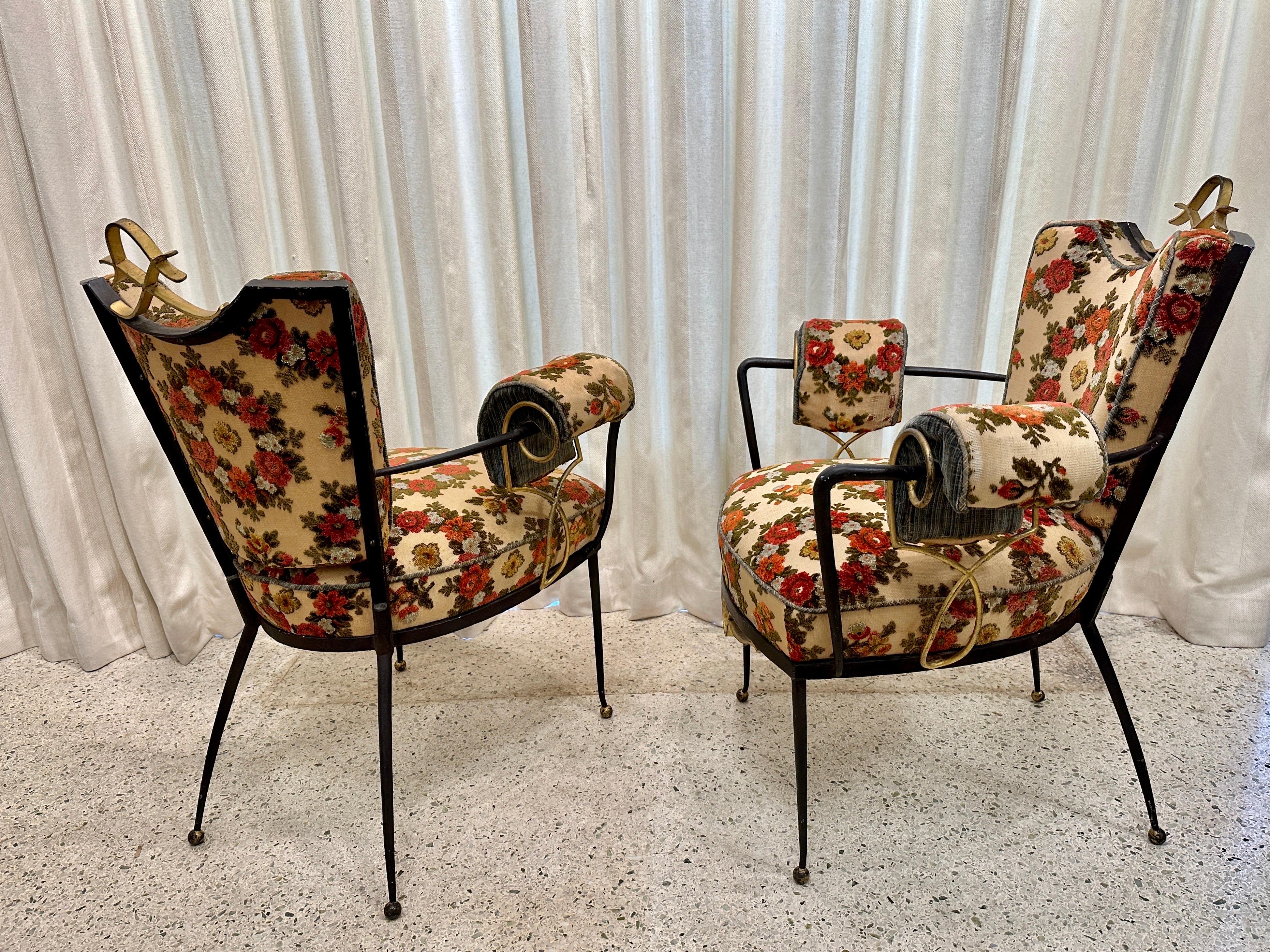 Mid-Century Modern Vintage  Suite of French Armchairs and Coffee For Sale