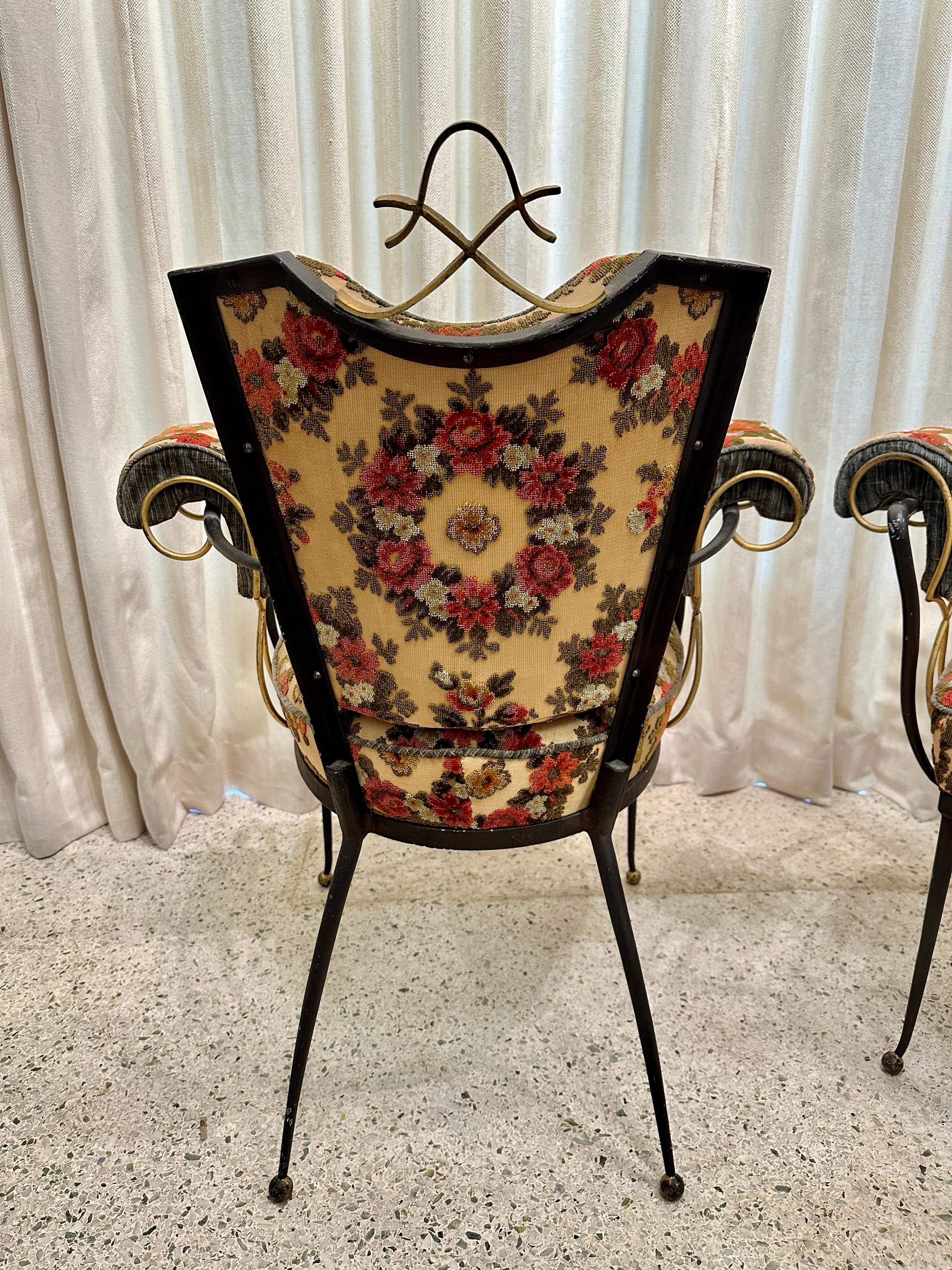 Vintage  Suite of French Armchairs and Coffee For Sale 3