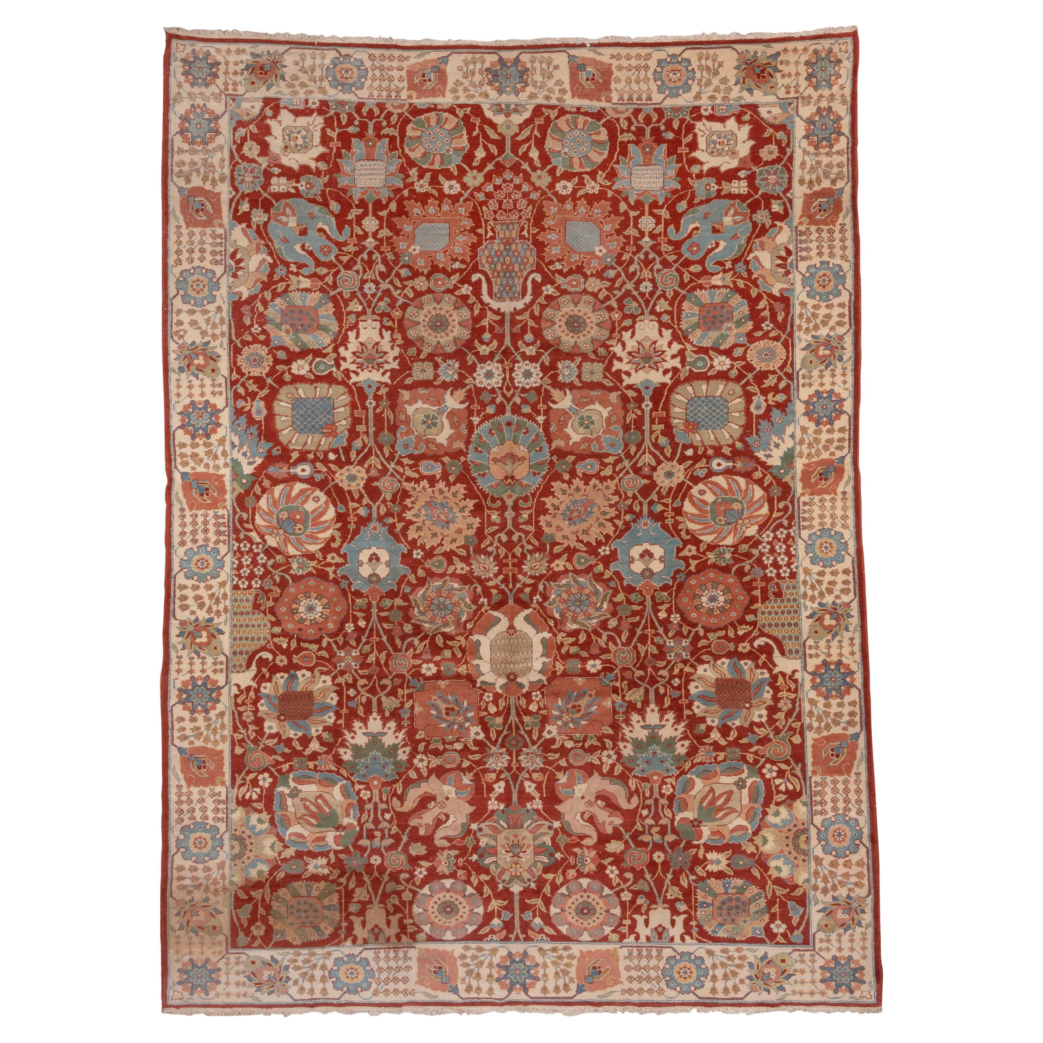 Sultanabad Rugs d'epoca con campo rosso mattone e motivi di palmette e cipressi