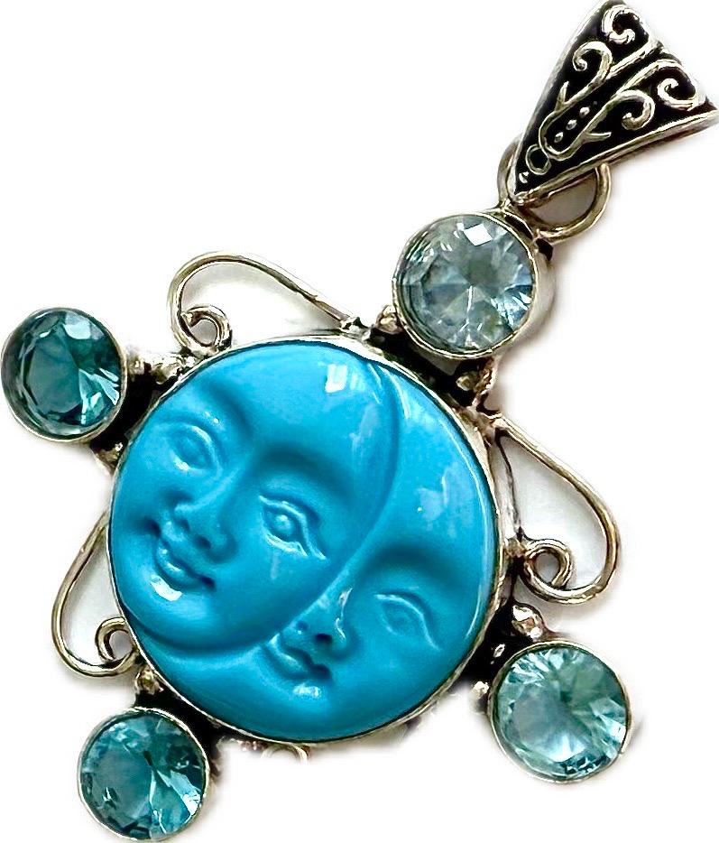 Vintage sun and moon turquoise, aquamarine 925 sterling silver pendant In Excellent Condition For Sale In Kings Langley, GB