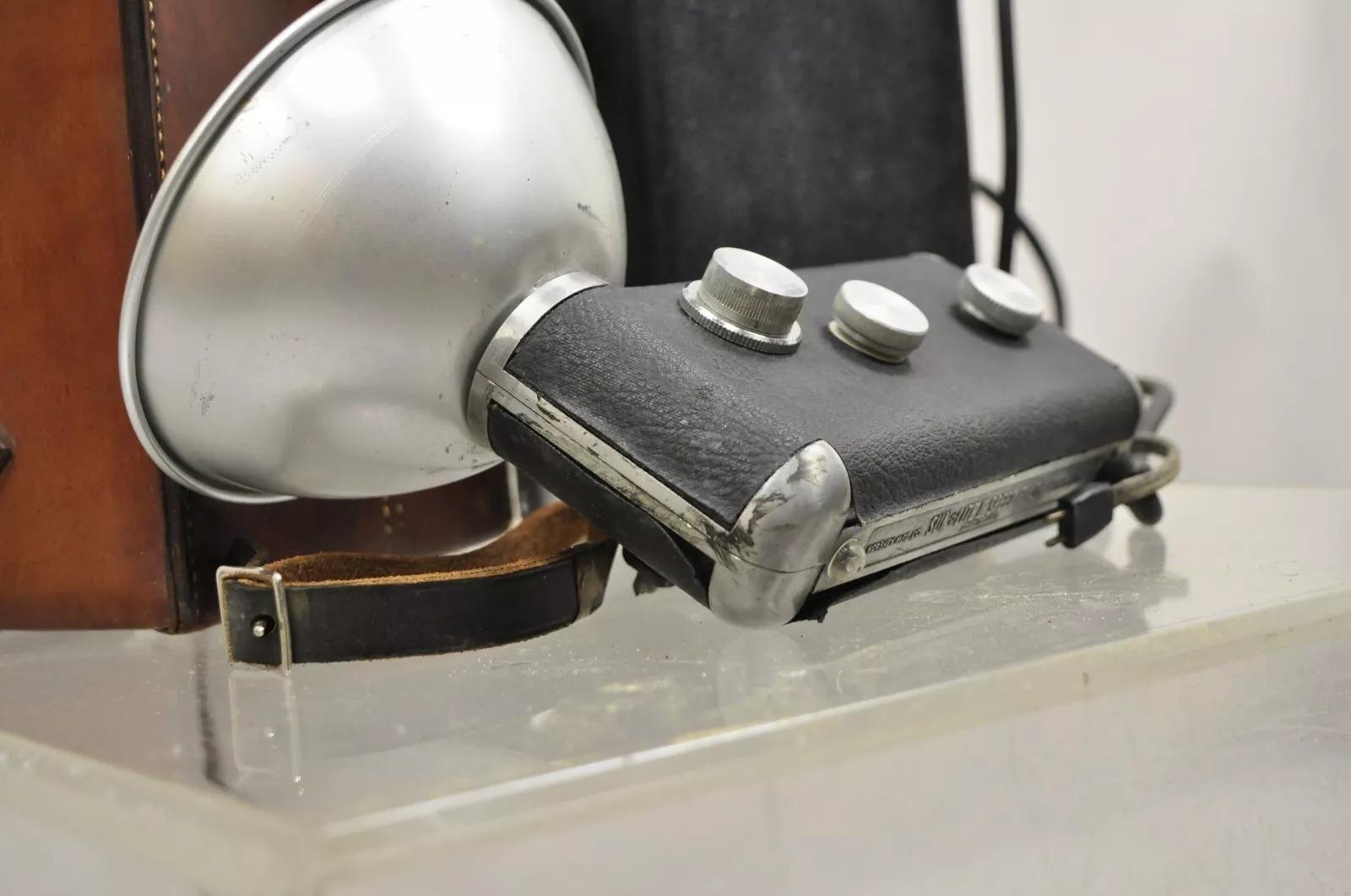 Vintage Sun Lite II Blitzgerät und tragbares Akkupack in brauner Ledertasche im Angebot 1