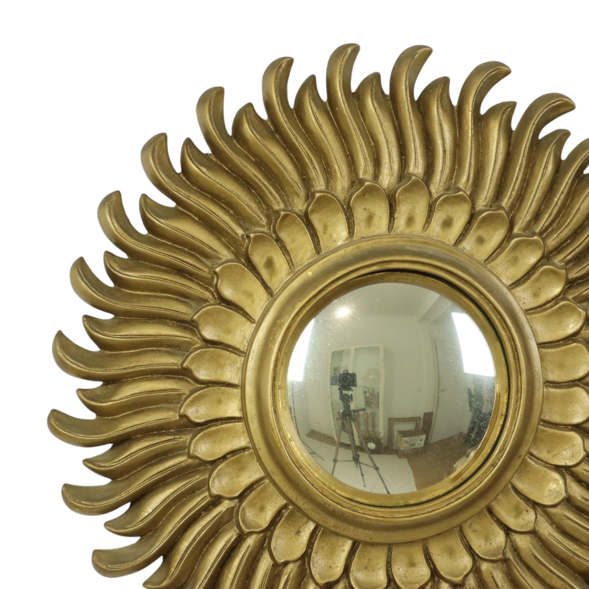 Vintage Sun Mirror Sunburst Spiegel konvex Gold Harz 42cm (Hollywood Regency) im Angebot