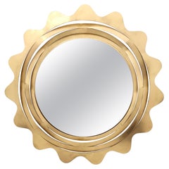 Miroir mural vintage en forme de soleil en fer verni doré, Italie, années 1980