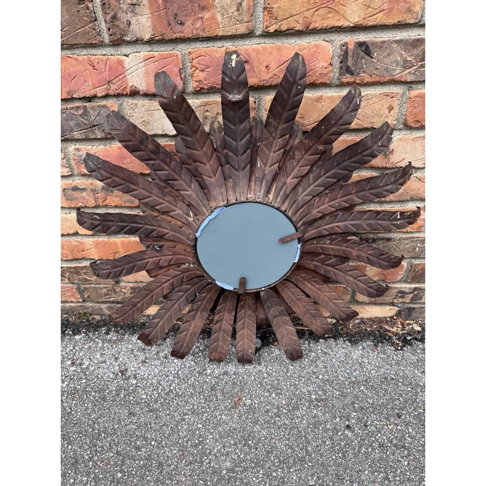 Metallo Specchio vintage Sunburst in vendita