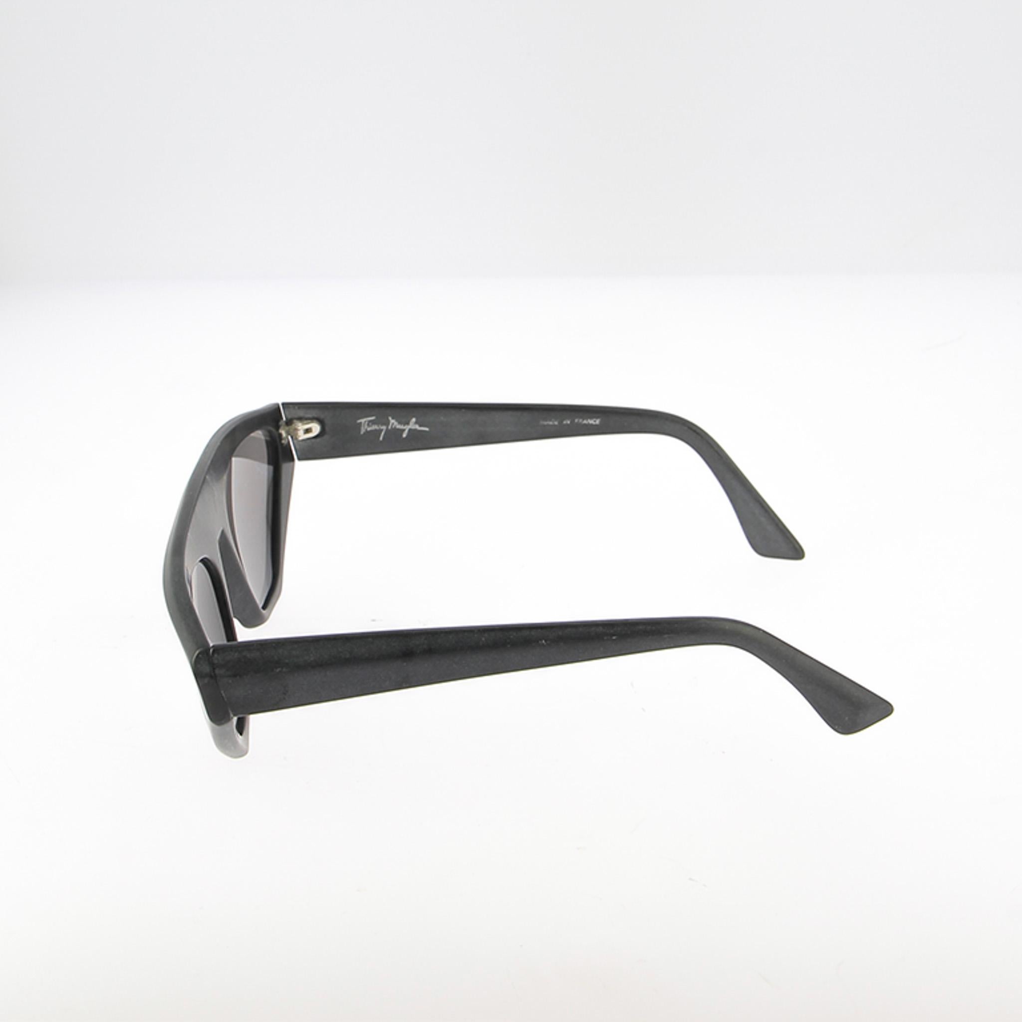 Lunettes de soleil vintage de Thierry Mugler - Fantasia 22 - 1990 Excellent état - En vente à Paris, FR