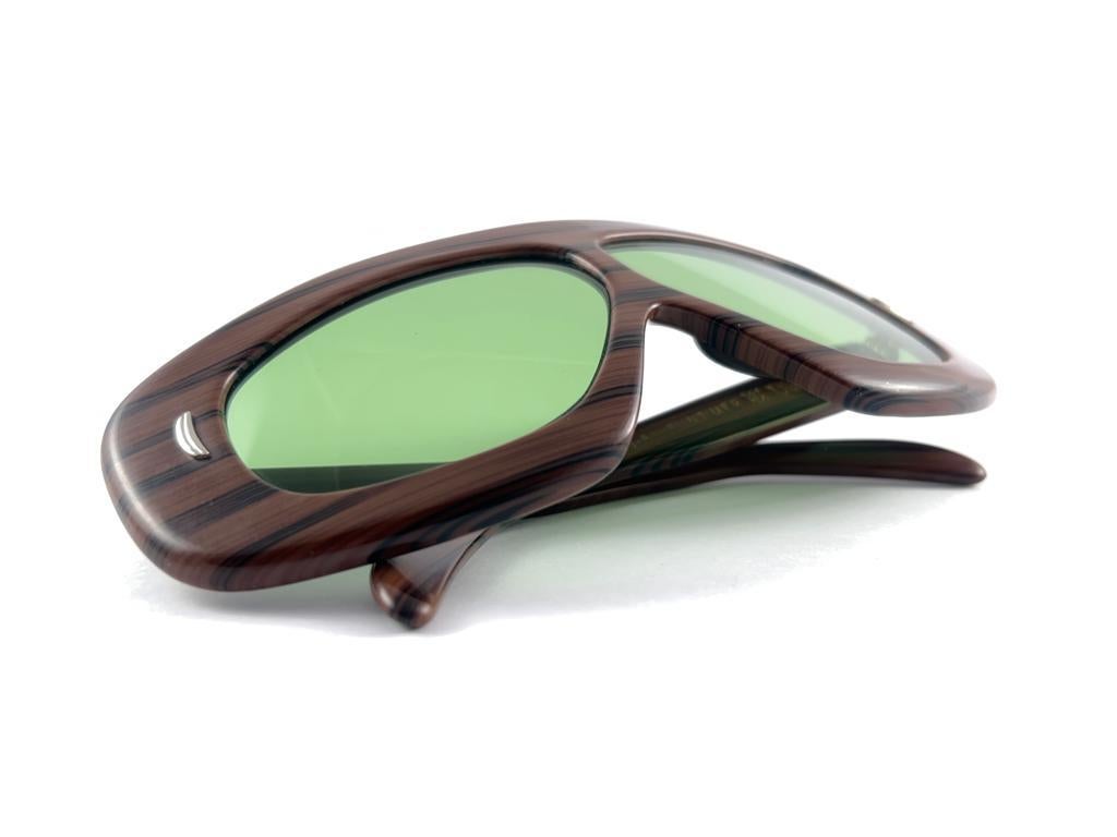 Vintage Suntimer Victory  Oversized Green Lenses 70'S Sunglasses France For Sale 8