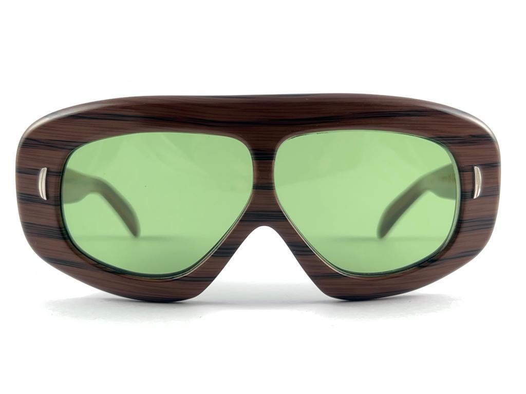 Vintage Suntimer Victory  Oversized Green Lenses 70'S Sunglasses France For Sale 9