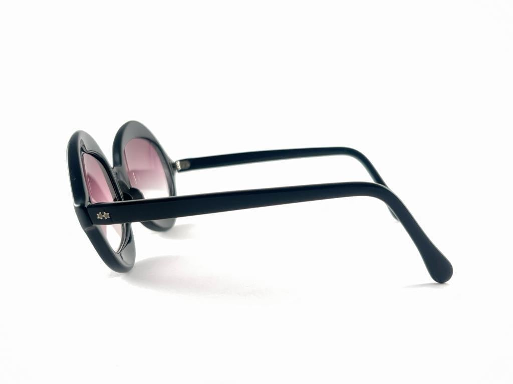 Vintage Suntimer Victory S 655 Black Made in France 1960's Sunglasses  For Sale 1