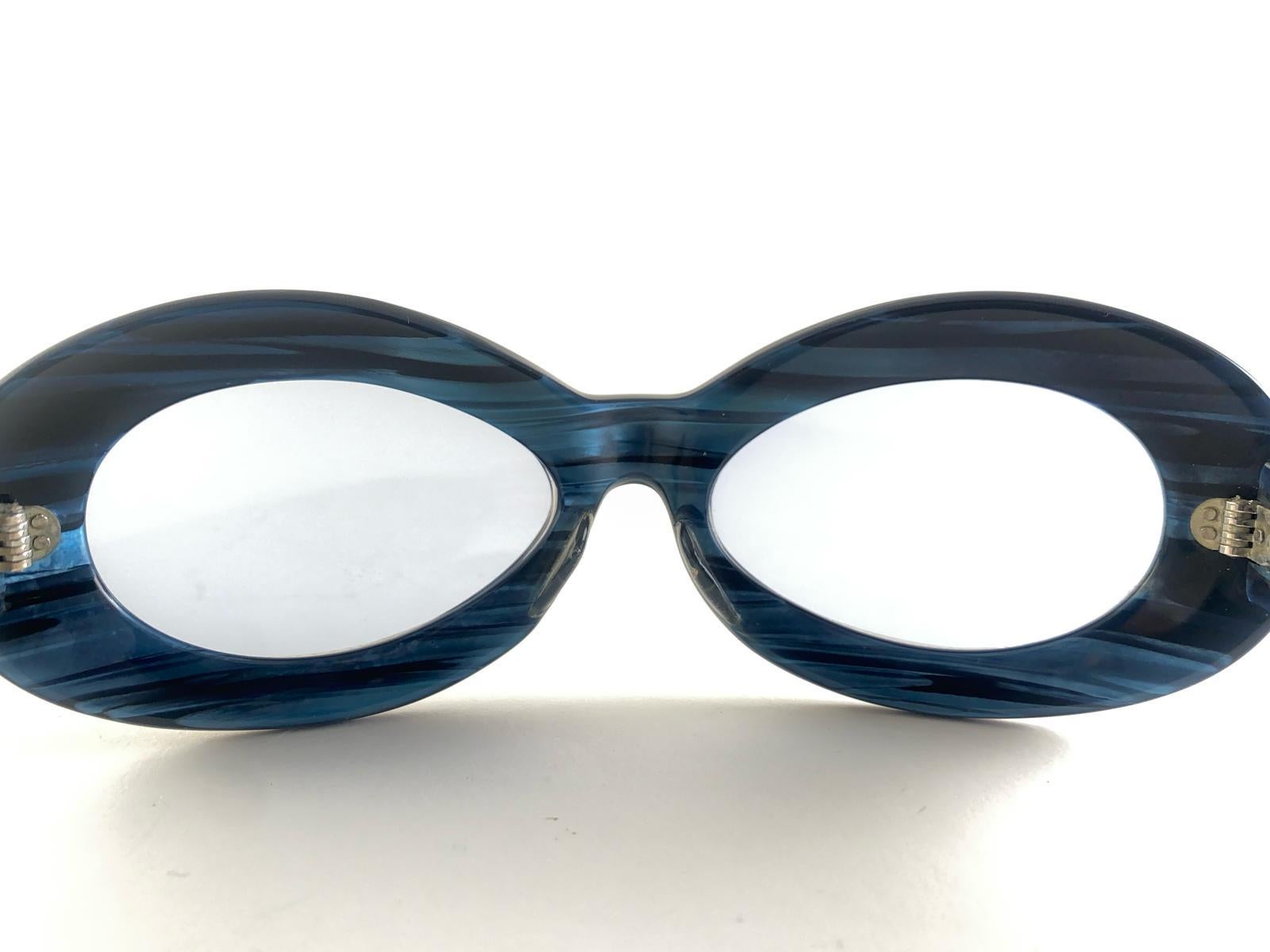 Vintage Suntimer Victory Suntimer Blaue Vintage-Sonnenbrille, hergestellt in Frankreich 1960 im Angebot 2