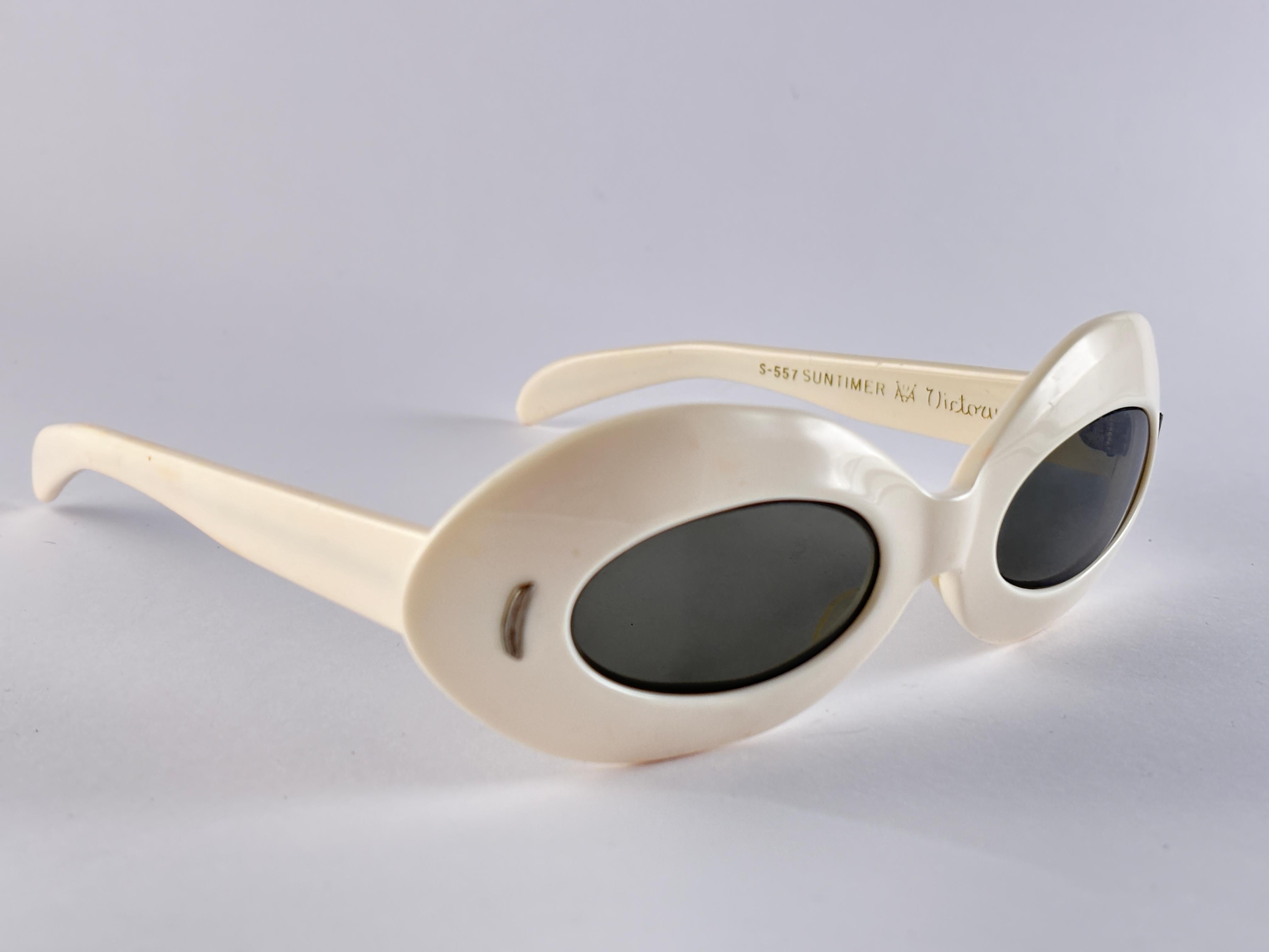 Vintage Suntimer Victory Suntimer, hergestellt in Frankreich 1960, Vintage-Sonnenbrille im Zustand „Hervorragend“ im Angebot in Baleares, Baleares
