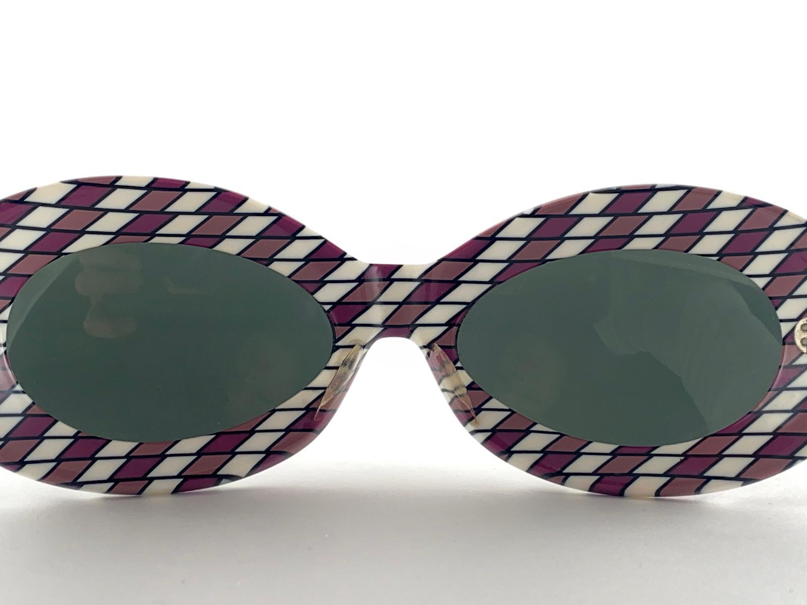 Vintage Suntimer Victory Suntimer Made in France 1960 Sunglasses In Excellent Condition For Sale In Baleares, Baleares