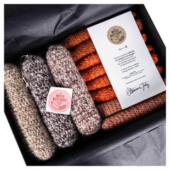Sélection de saucissons mixtes contemporains tricotés à la main - Clemence Joly