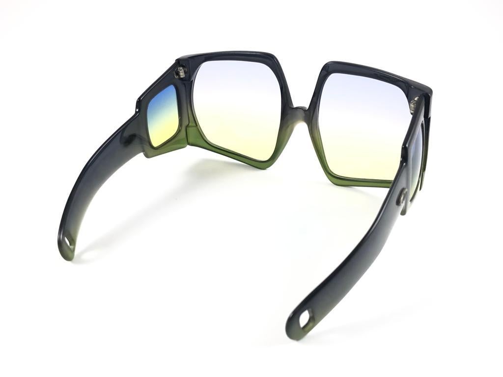 Super rares lunettes de soleil vintage Christian Dior Optyl Translucide D01 vertes des années 1970 en vente 6