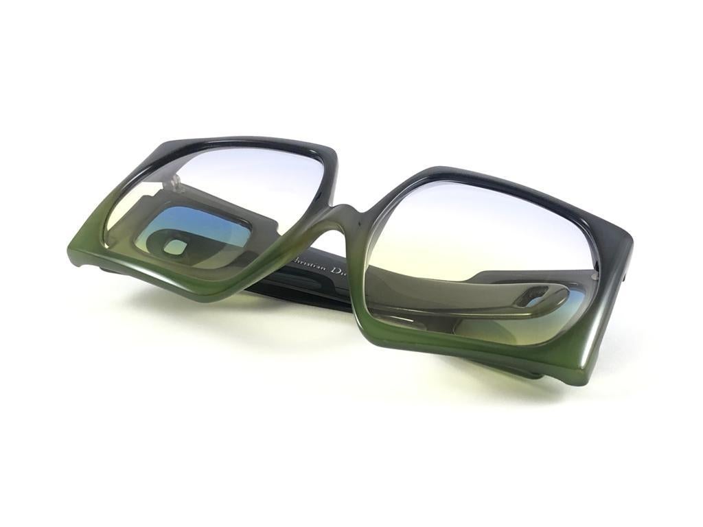 Vintage Super Seltene Christian Dior Optyl Transluzente D01 Grüne 1970er Jahre Sonnenbrille im Angebot 9