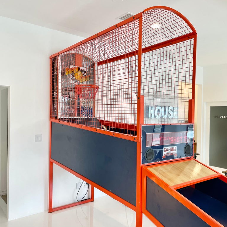 Vintage Super Shot Basketball Arcade Game by SkeeBall For Sale at 1stDibs