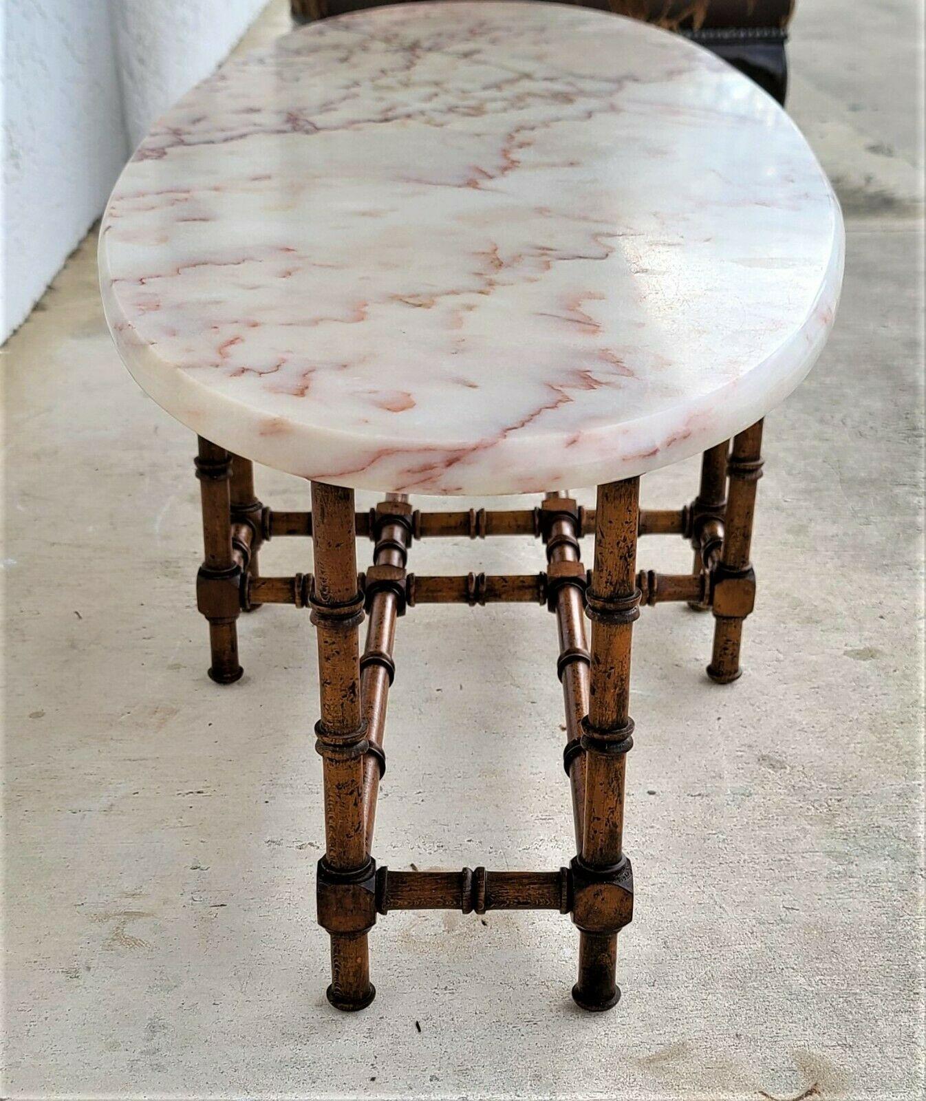 Table basse italienne vintage en planches de surf avec plateau en marbre et faux bambou en vente 1
