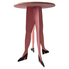 Table d'art populaire surréaliste vintage à quatre pieds en bois peint, fabriquée à la main dans les années 80
