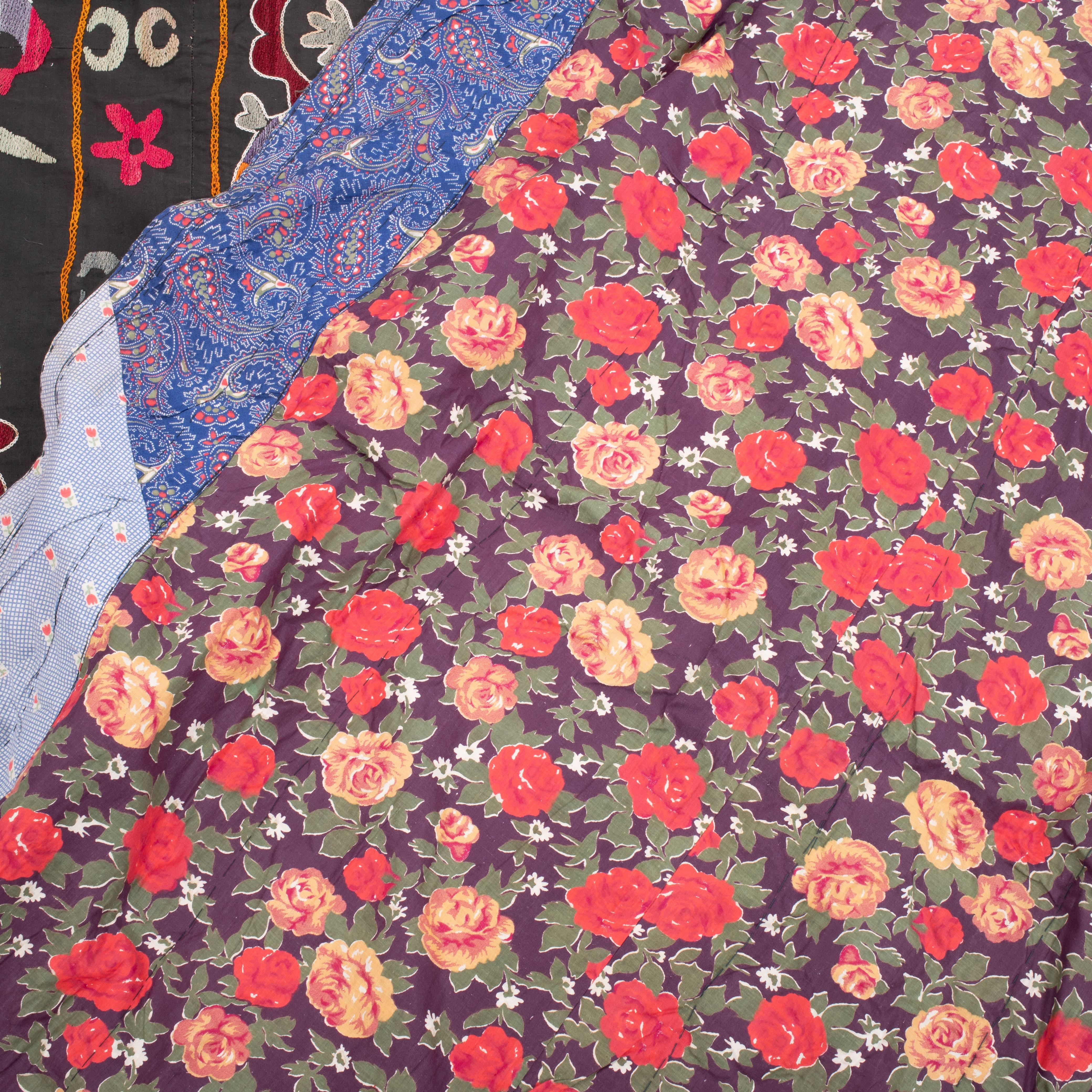 Vintage Suzani from , Uzbekistan For Sale 5