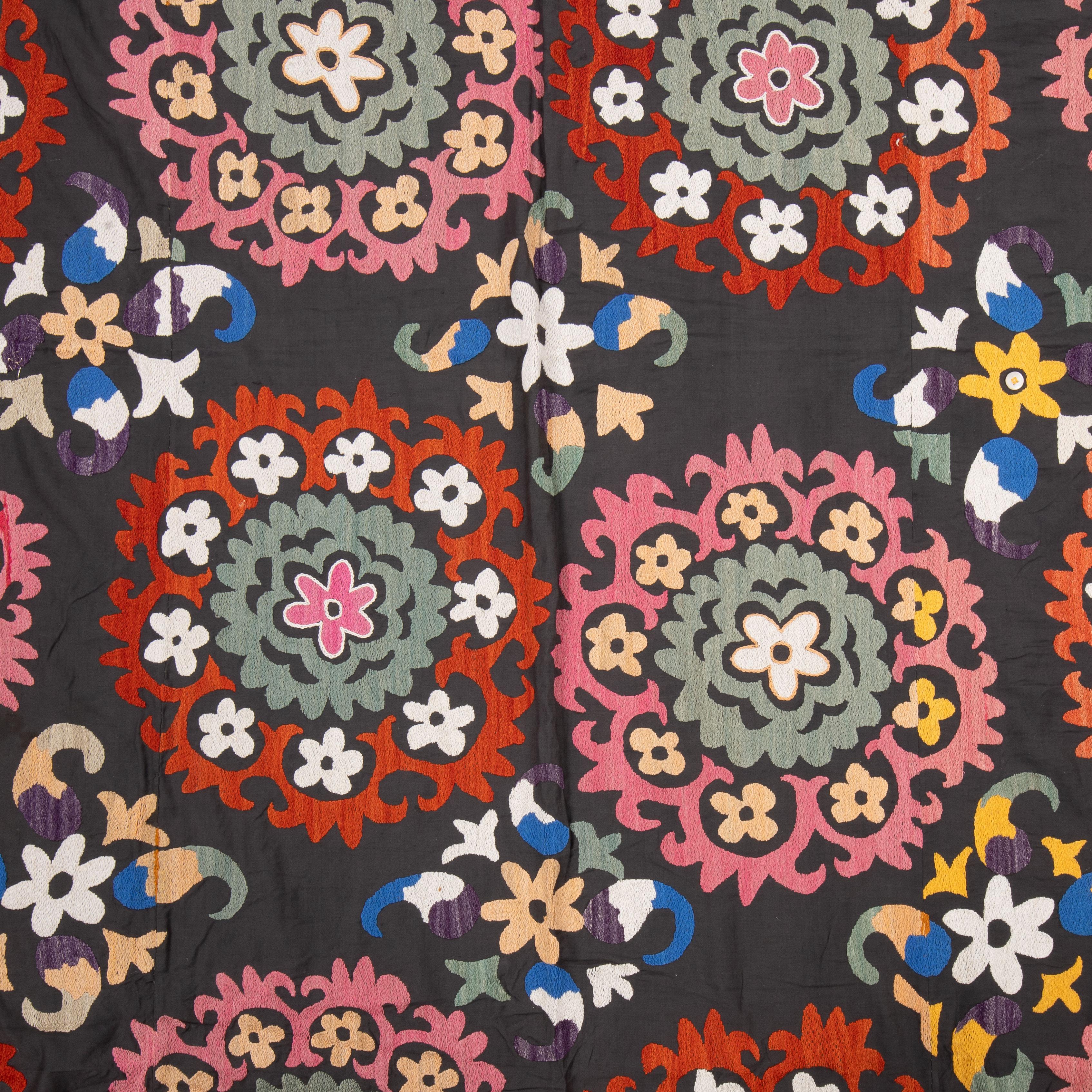 Cotton Vintage Suzani from , Uzbekistan For Sale