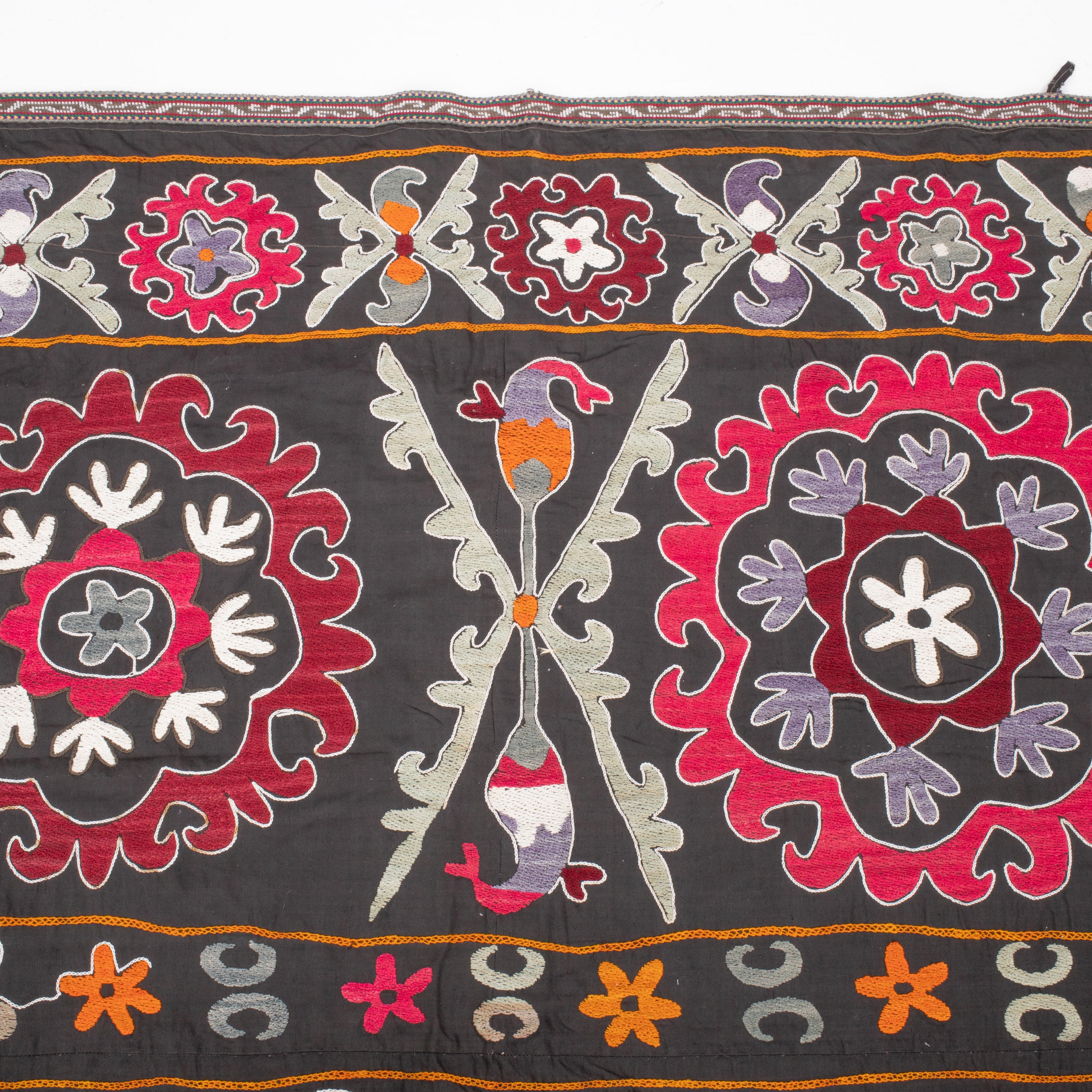 Vintage Suzani from , Uzbekistan For Sale 2