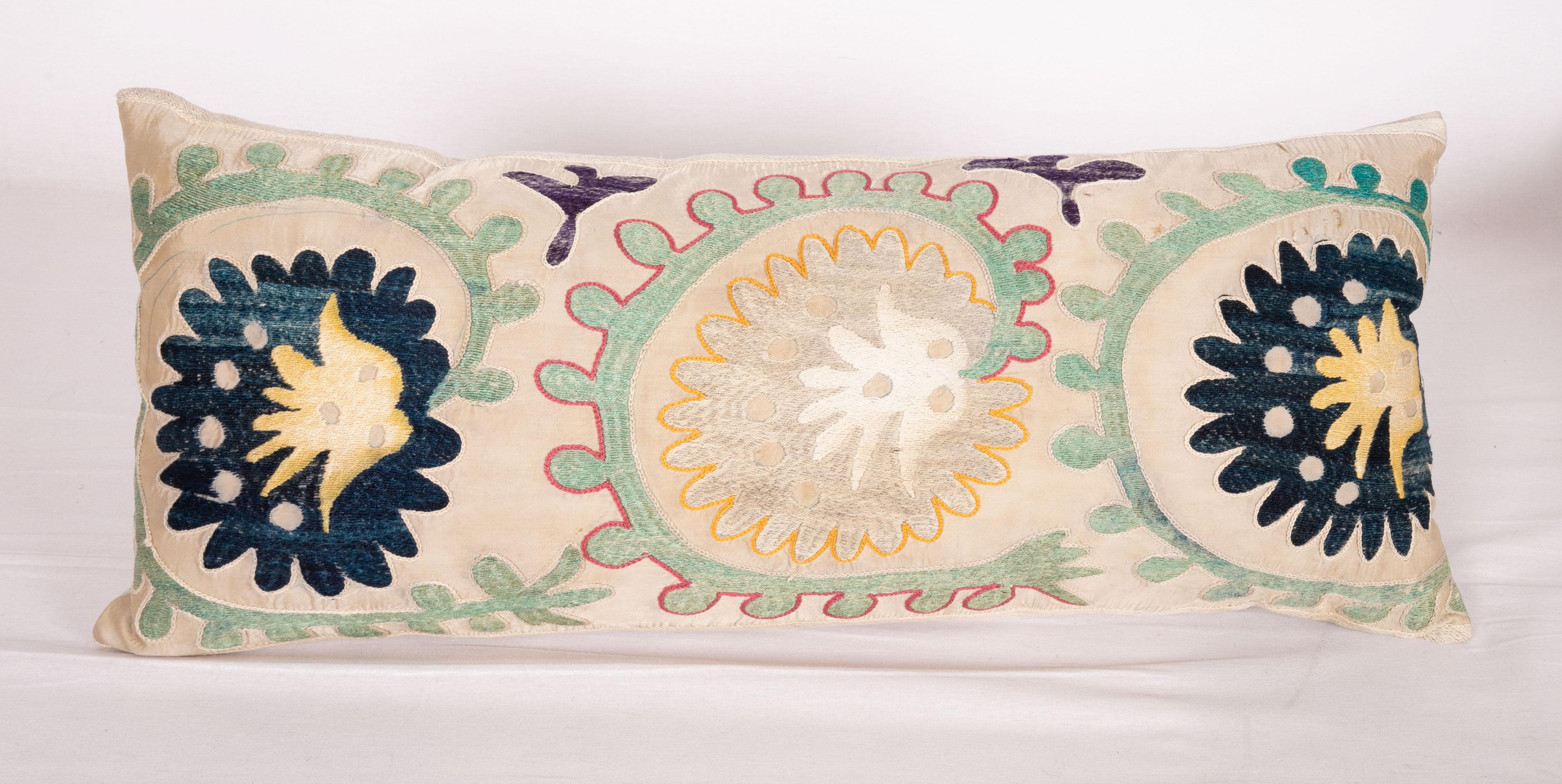 Embroidered Vintage Suzani Pillow Cases from Uzbekistan, Mid-20th Century
