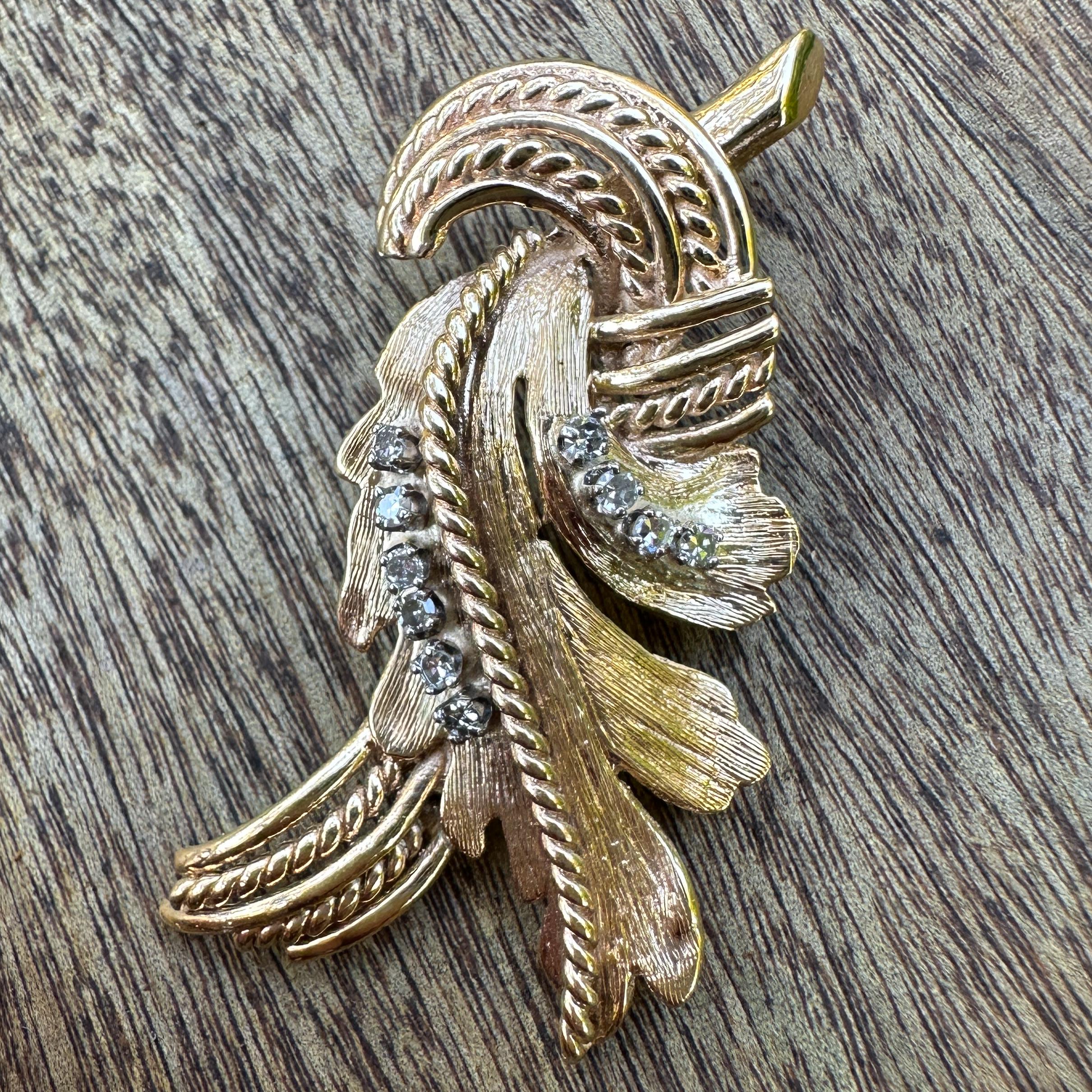 Vintage Swag Pendant in Yellow Gold & Diamonds with 18