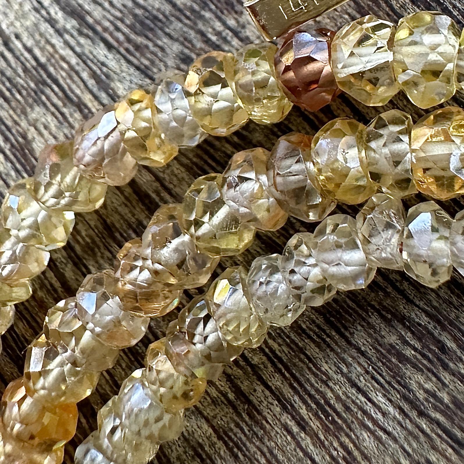 Vintage Swag Pendant in Yellow Gold & Diamonds with 18