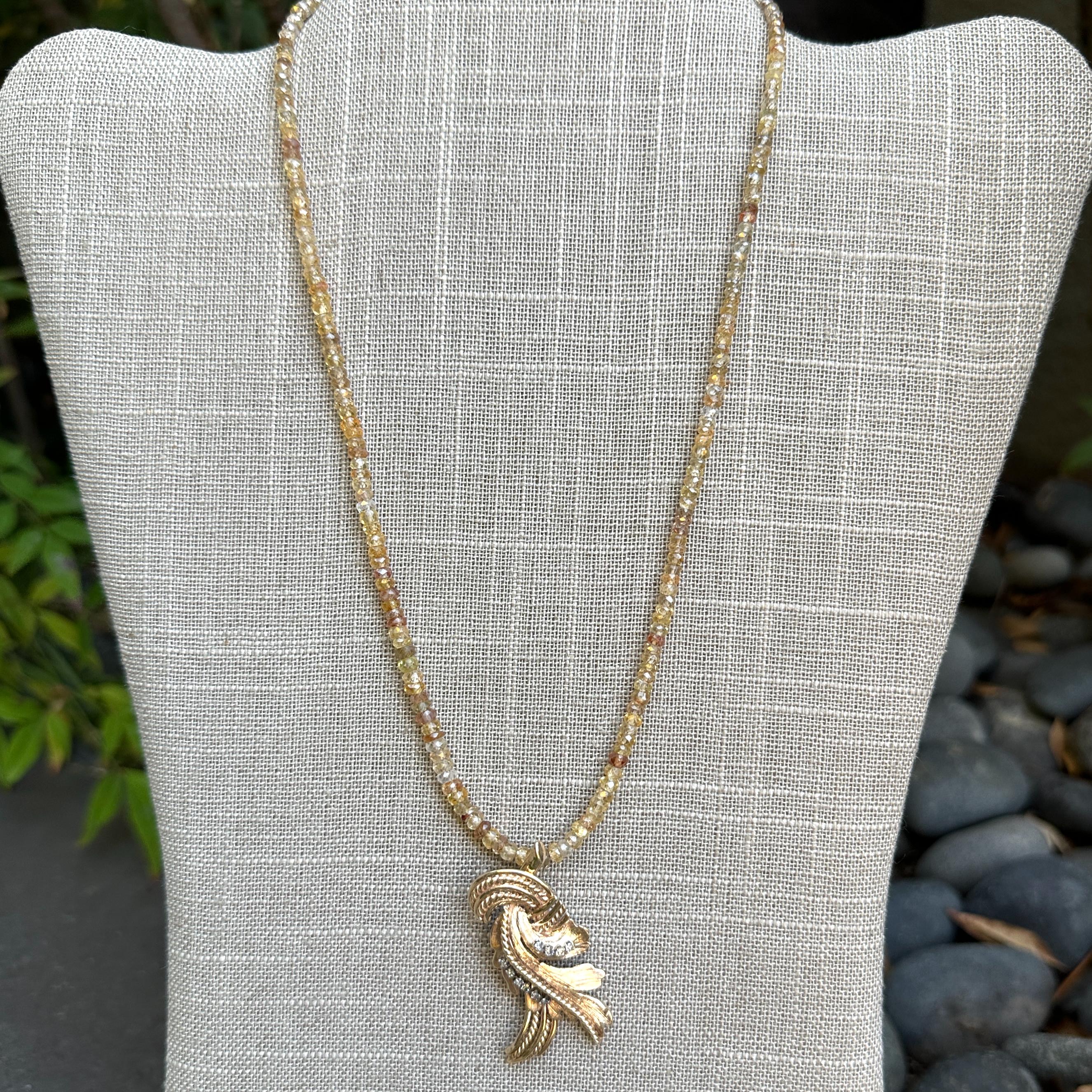 Retro Vintage Swag Pendant in Yellow Gold & Diamonds with 18