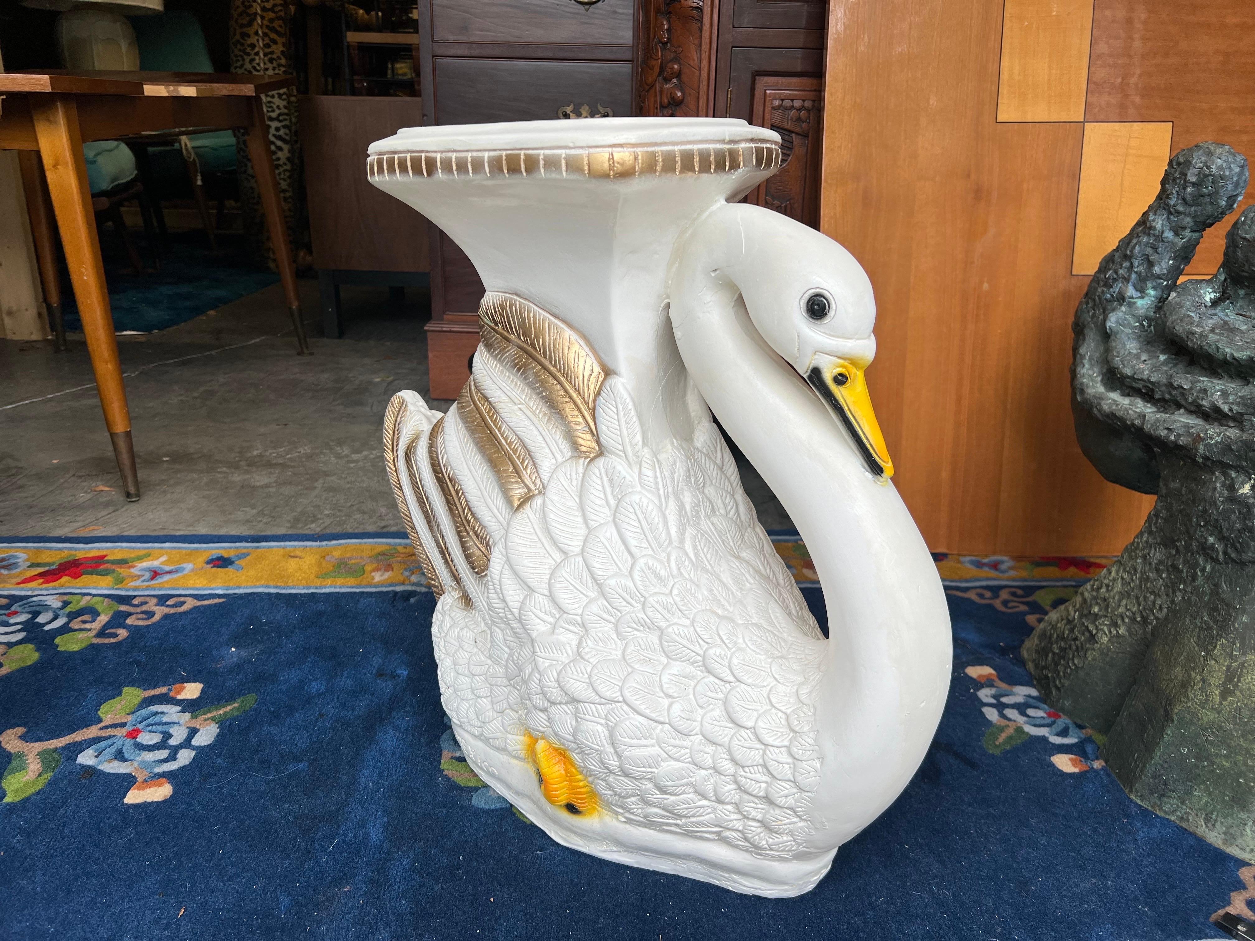 Vintage Swan Garden Stool in White and Gold In Good Condition In Charleston, SC