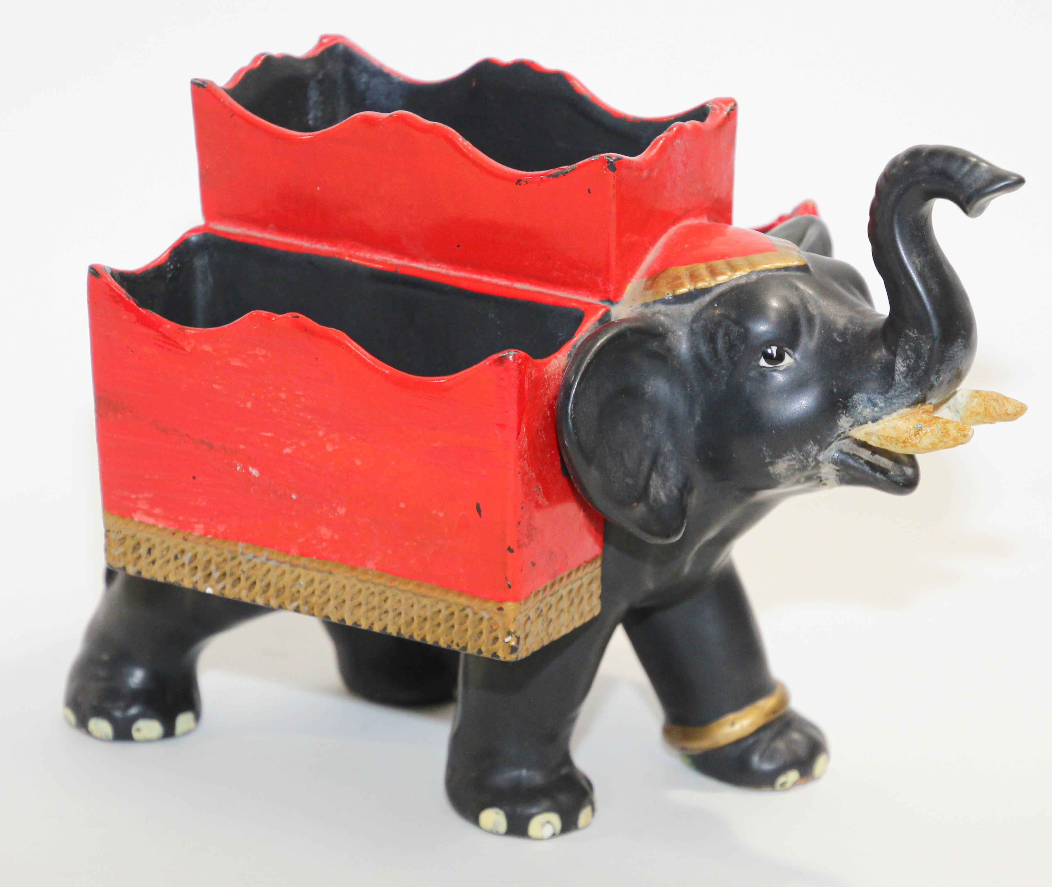 Vintage Swank Japan desk caddy dresser valet elephant
Jumbo Elephant Swank Valet, in great condition for the age, rare find.
Swank made In Japan vintage mid century modern desk organizer for pens, notepad paper clips e.
Marked Swank and has Made