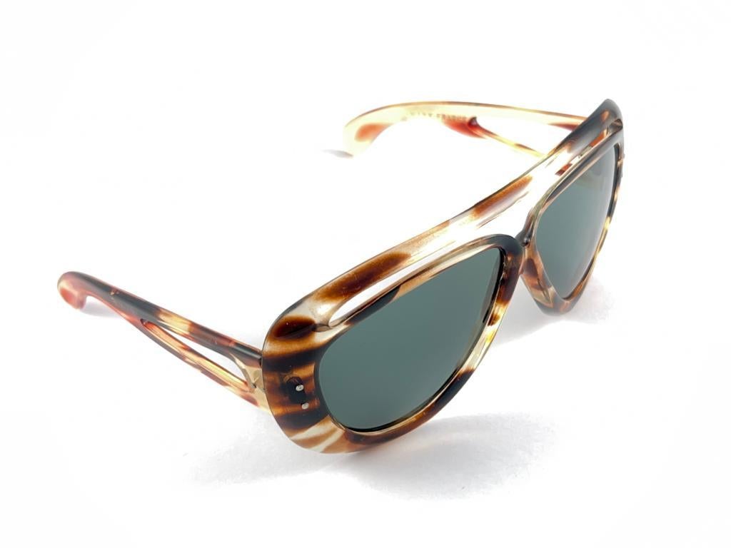 Vintage Swank Marbled Oversized Translucent  1970'S Sunglasses Made In France For Sale 1