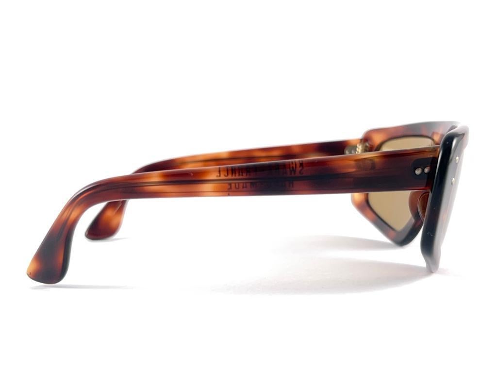 Women's or Men's Vintage Swank Tortoise Oversized Translucent 70'S Sunglasses Made In France For Sale