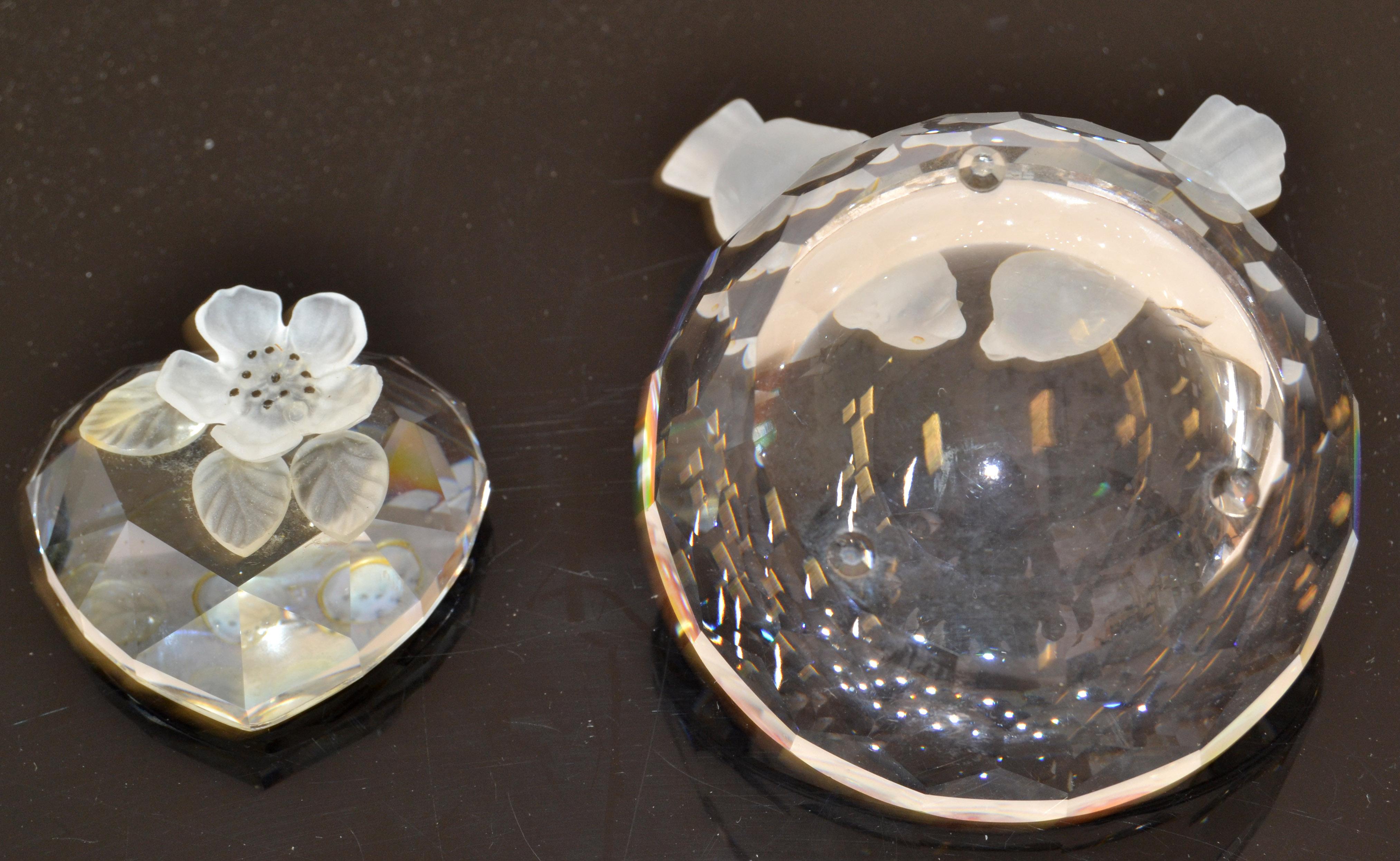 Vintage Swarovski Crystal Faceted Round Two Birds Bath Bowl Heart Lid Figurines For Sale 1