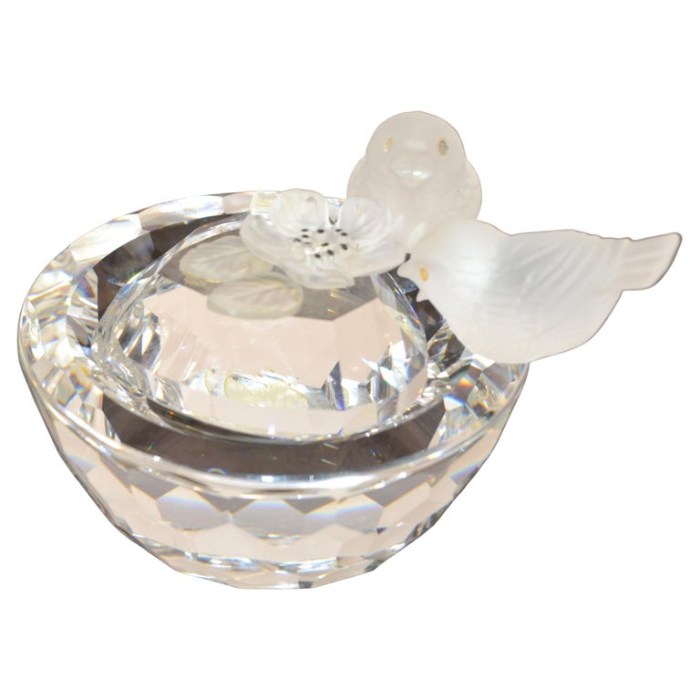 Vintage Swarovski Crystal Faceted Round Two Birds Bath Bowl Heart Lid