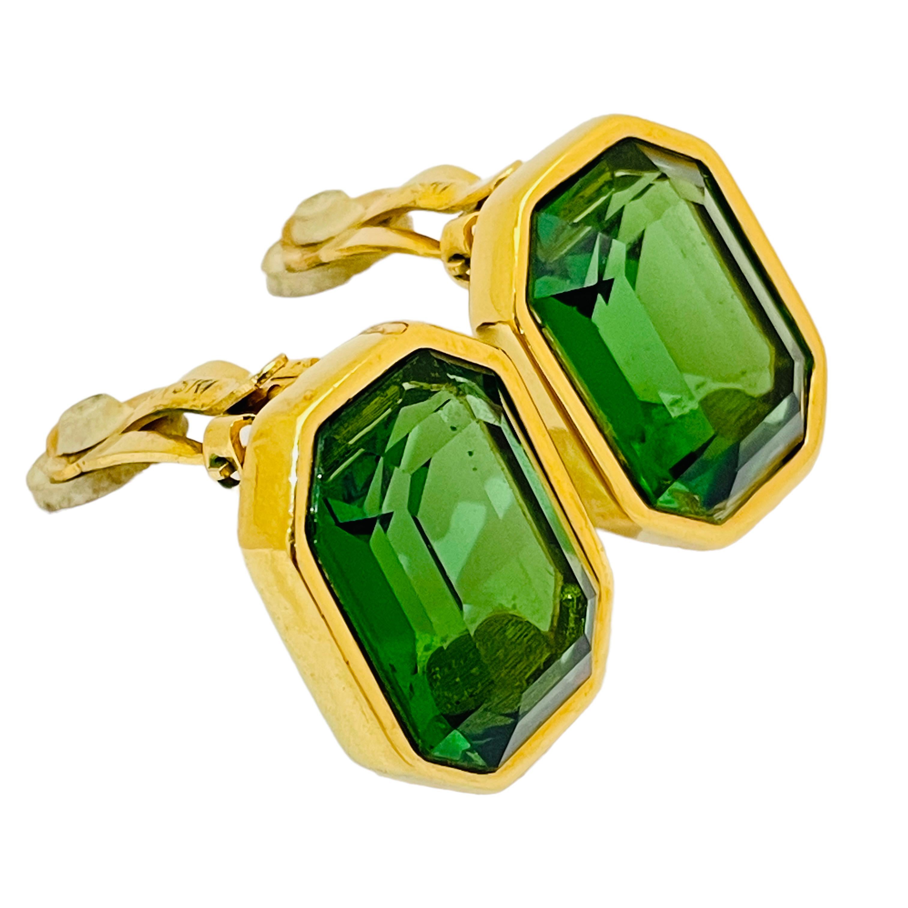 Vintage SWAROVSKI gold green crystal designer runway clip on earrings In Good Condition In Palos Hills, IL