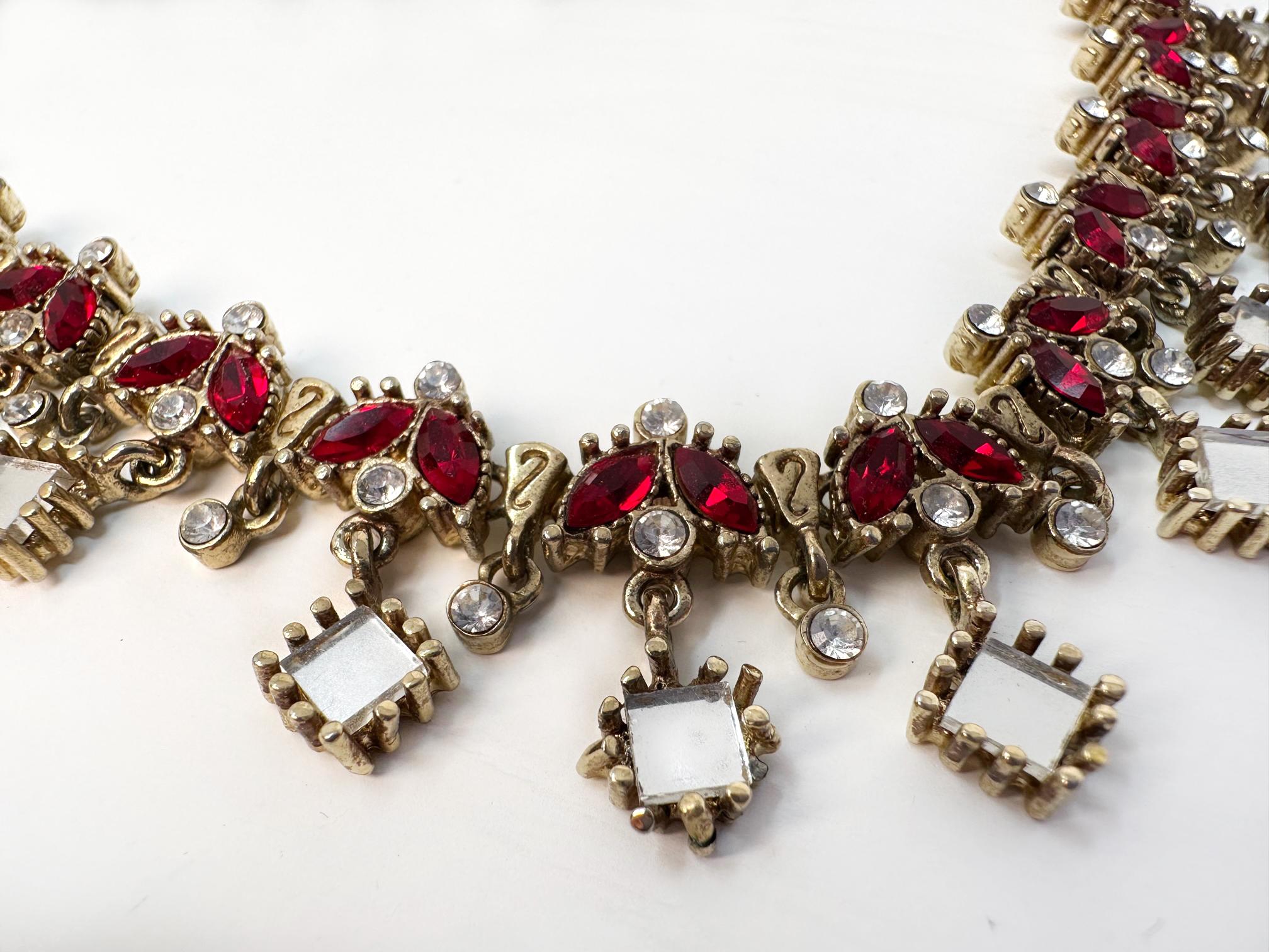 VINTAGE SWAROVSKI RUBY RED/CLEAR CRYSTAL/MIRROR Gold Gilt Choker Necklace  In Good Condition In Newport Coast, CA