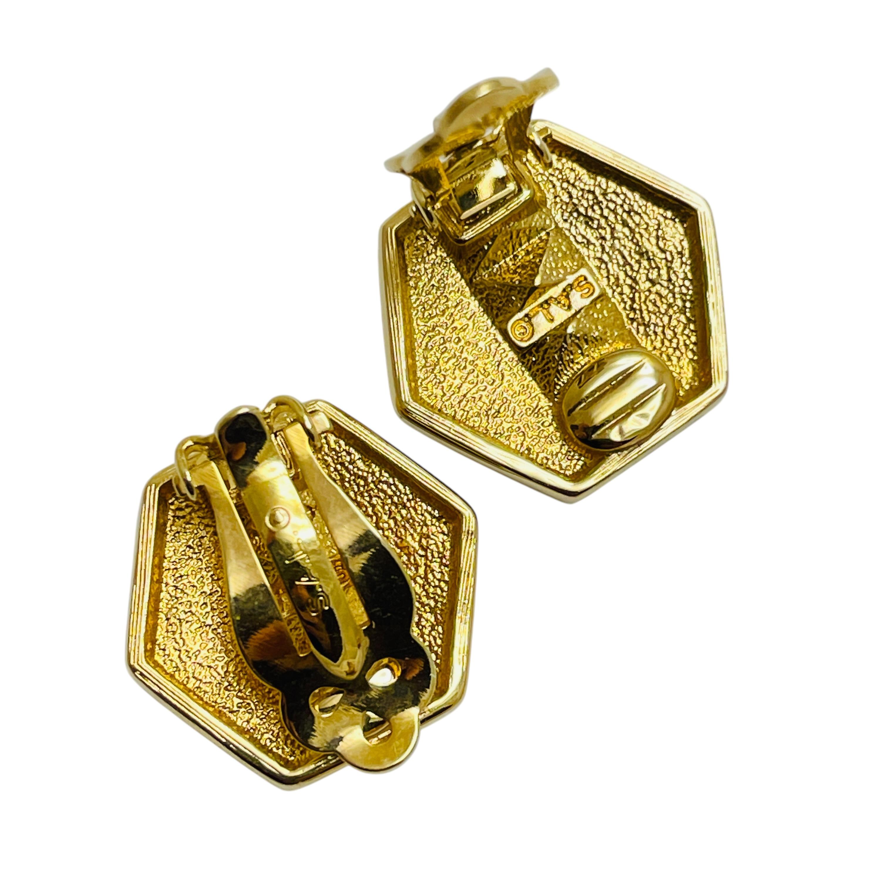 Vintage SWAROVSKI signed gold plated crystals enamel designer clip on earrings In Good Condition For Sale In Palos Hills, IL