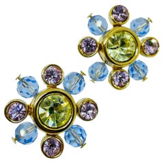 Orecchini vintage SWAROVSKI swan placcati in oro con cristalli e fiori di design