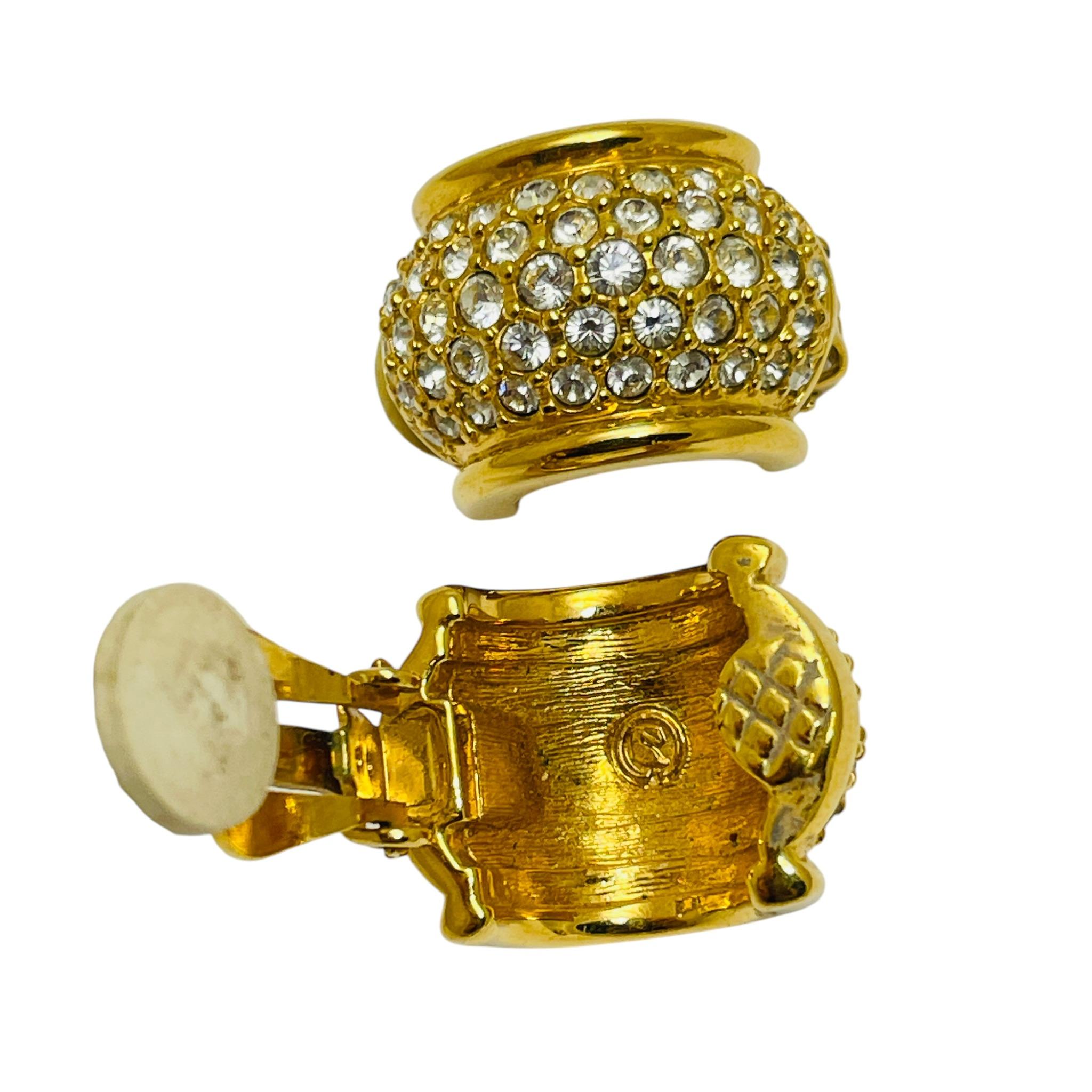 Vintage SWAROVSKI swan signed gold plated crystals designer clip on earrings In Good Condition For Sale In Palos Hills, IL