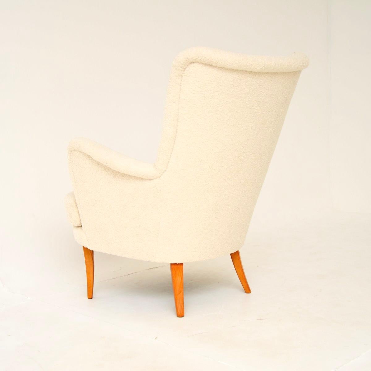 Tissu Fauteuil suédois vintage par Carl Malmsten en vente